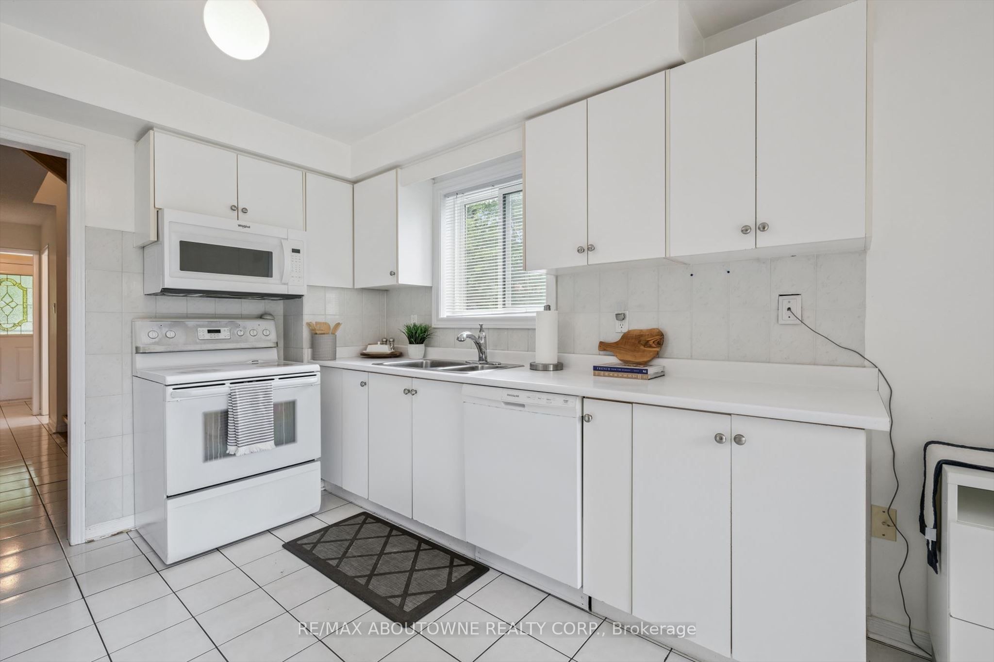416 Marlatt Drive Property Photo 11