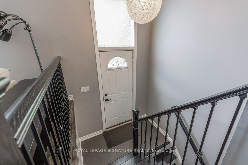 676 Abana Road Property Photo 2