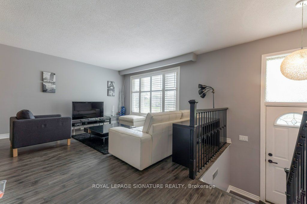 676 Abana Road Property Photo 3