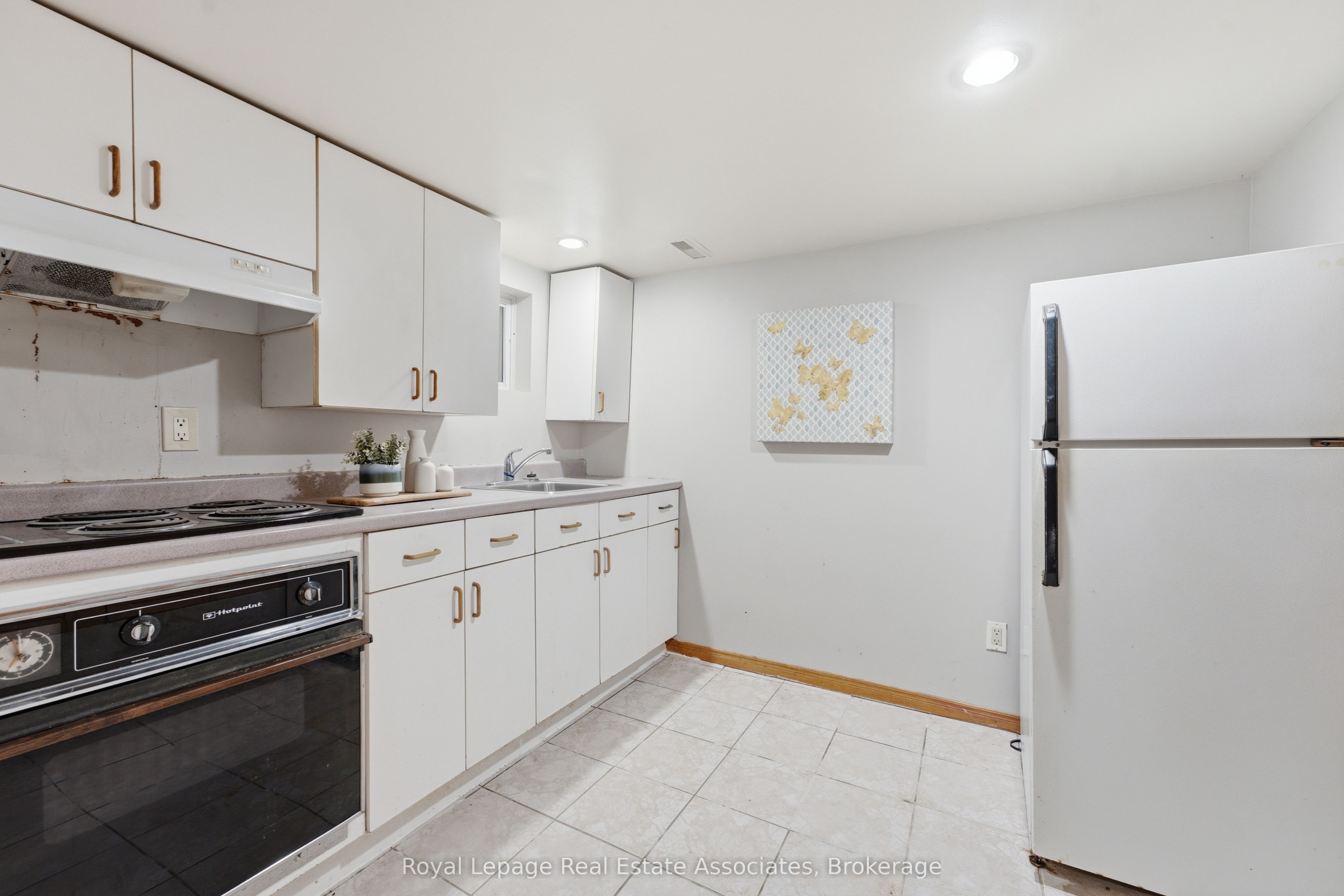 64 Eaglewood Boulevard Property Photo 29