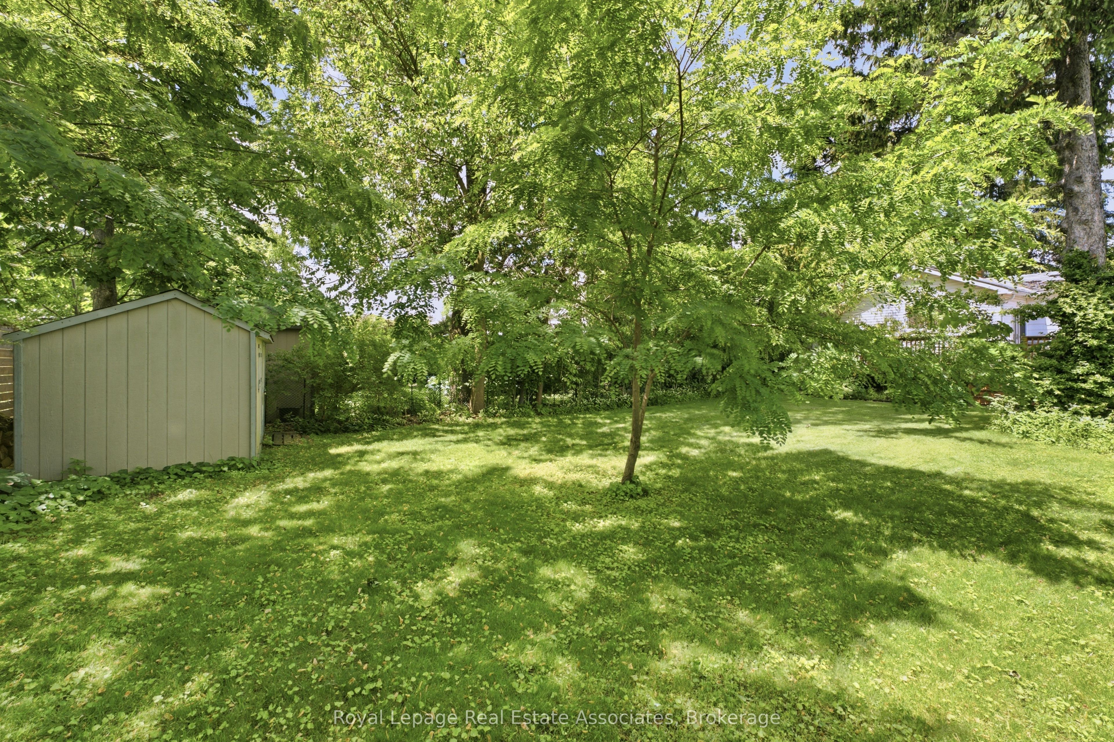 64 Eaglewood Boulevard Property Photo 38