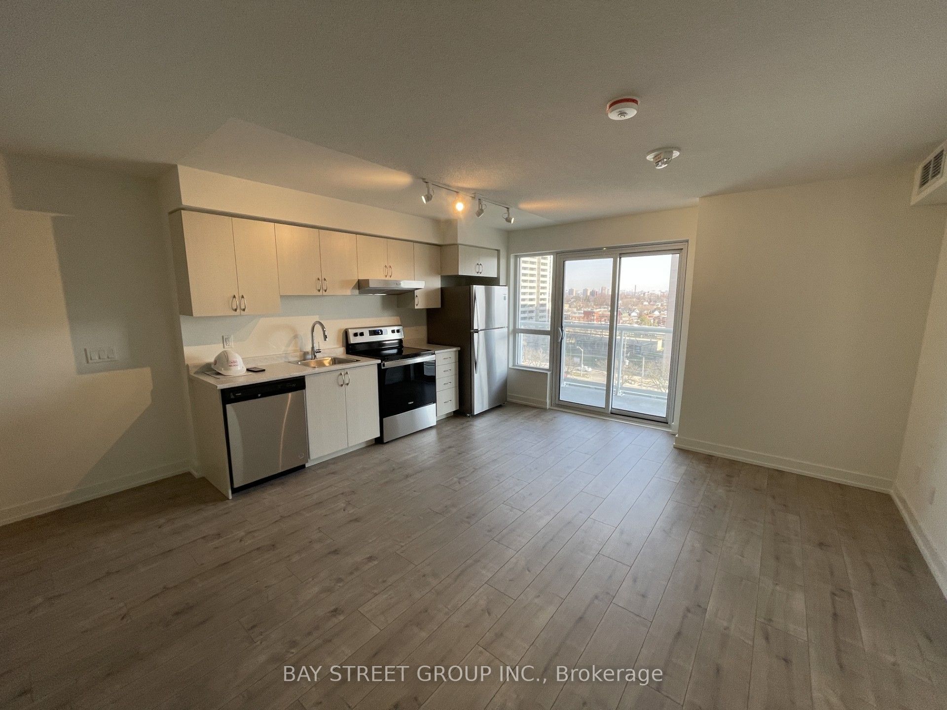 10 Wilby Crescent 809 Property Photo 5