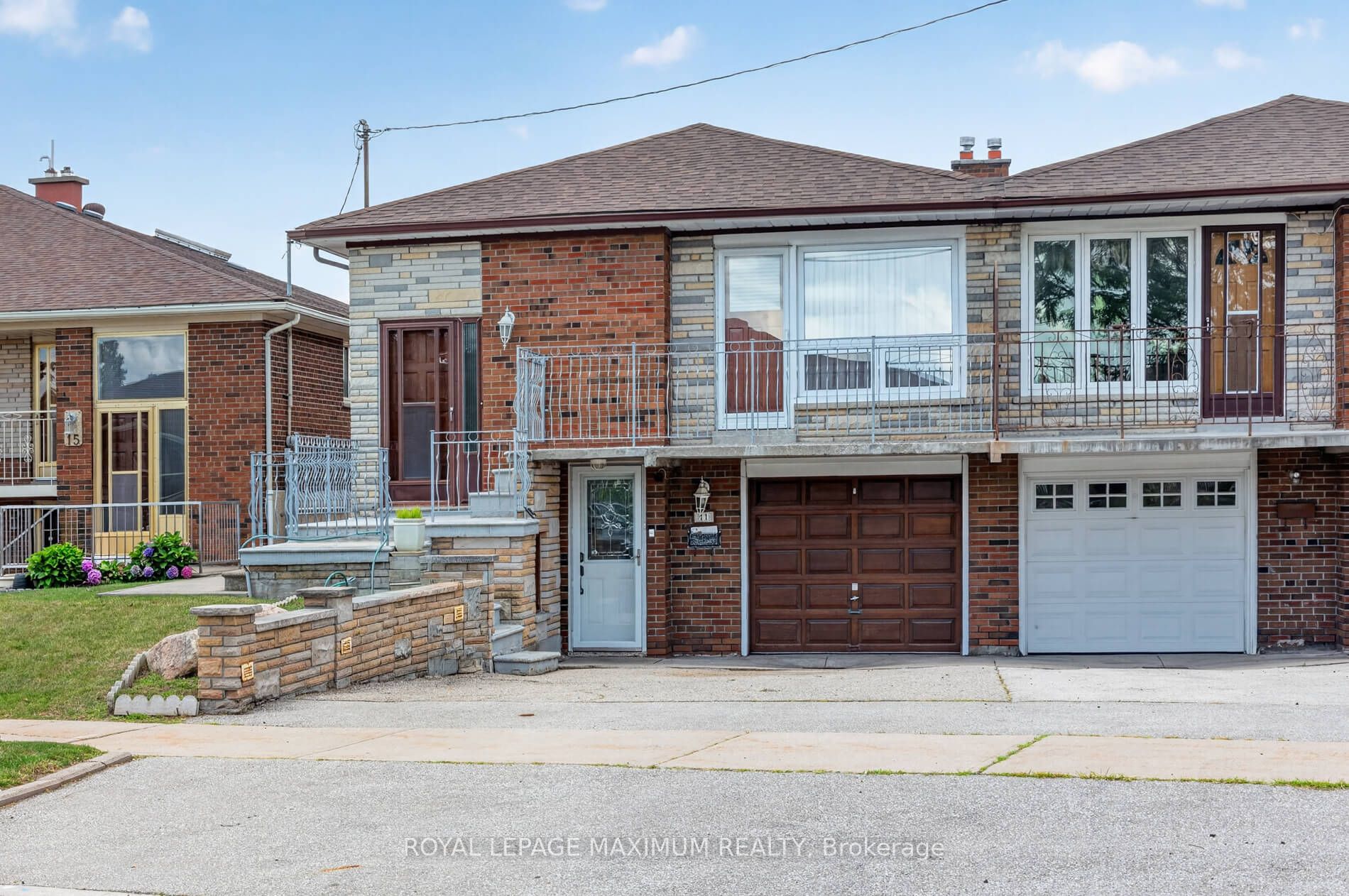 11 Hisey Crescent Property Photo 1