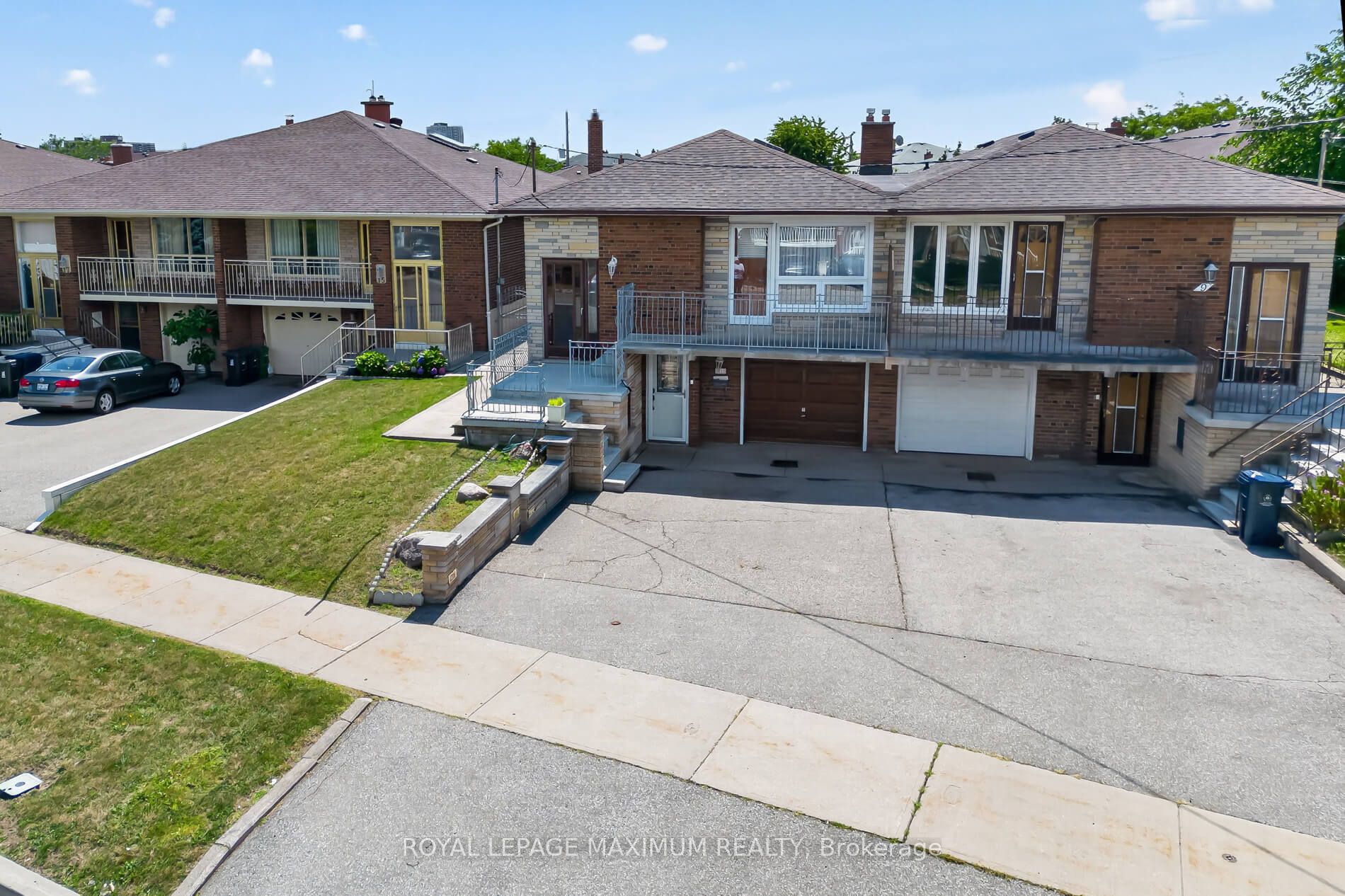 11 Hisey Crescent Property Photo 3
