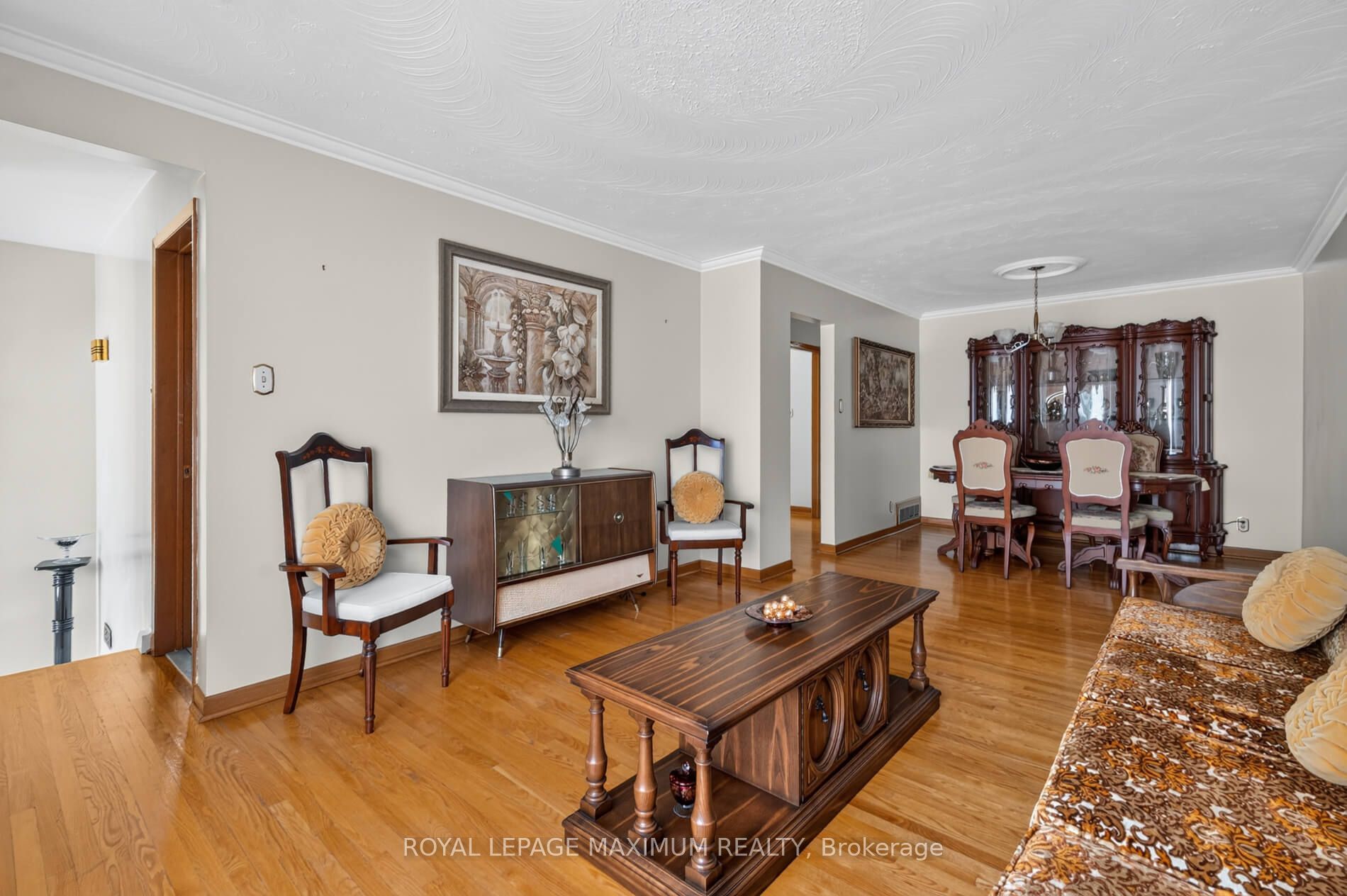 11 Hisey Crescent Property Photo 8