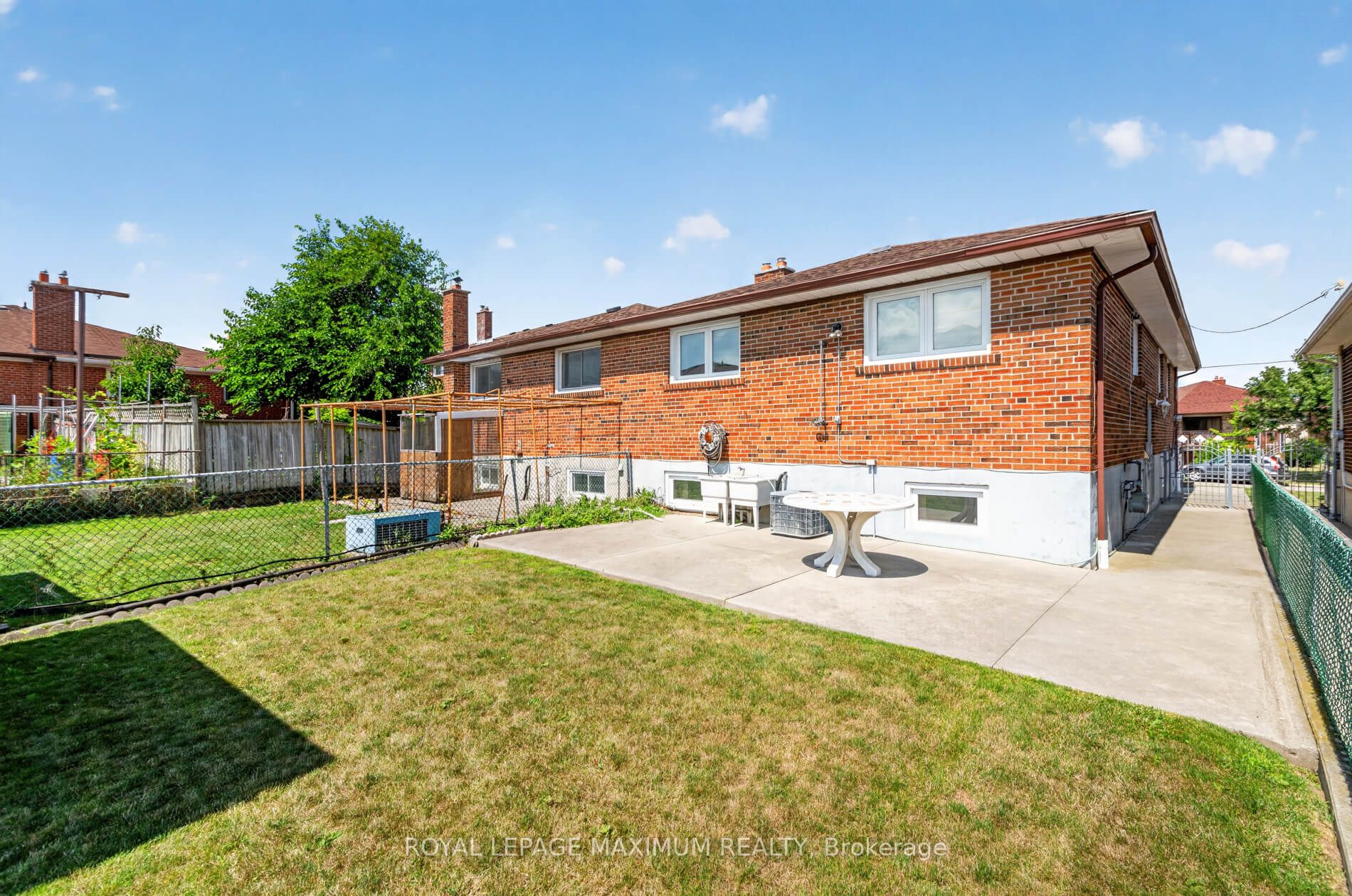 11 Hisey Crescent Property Photo 43