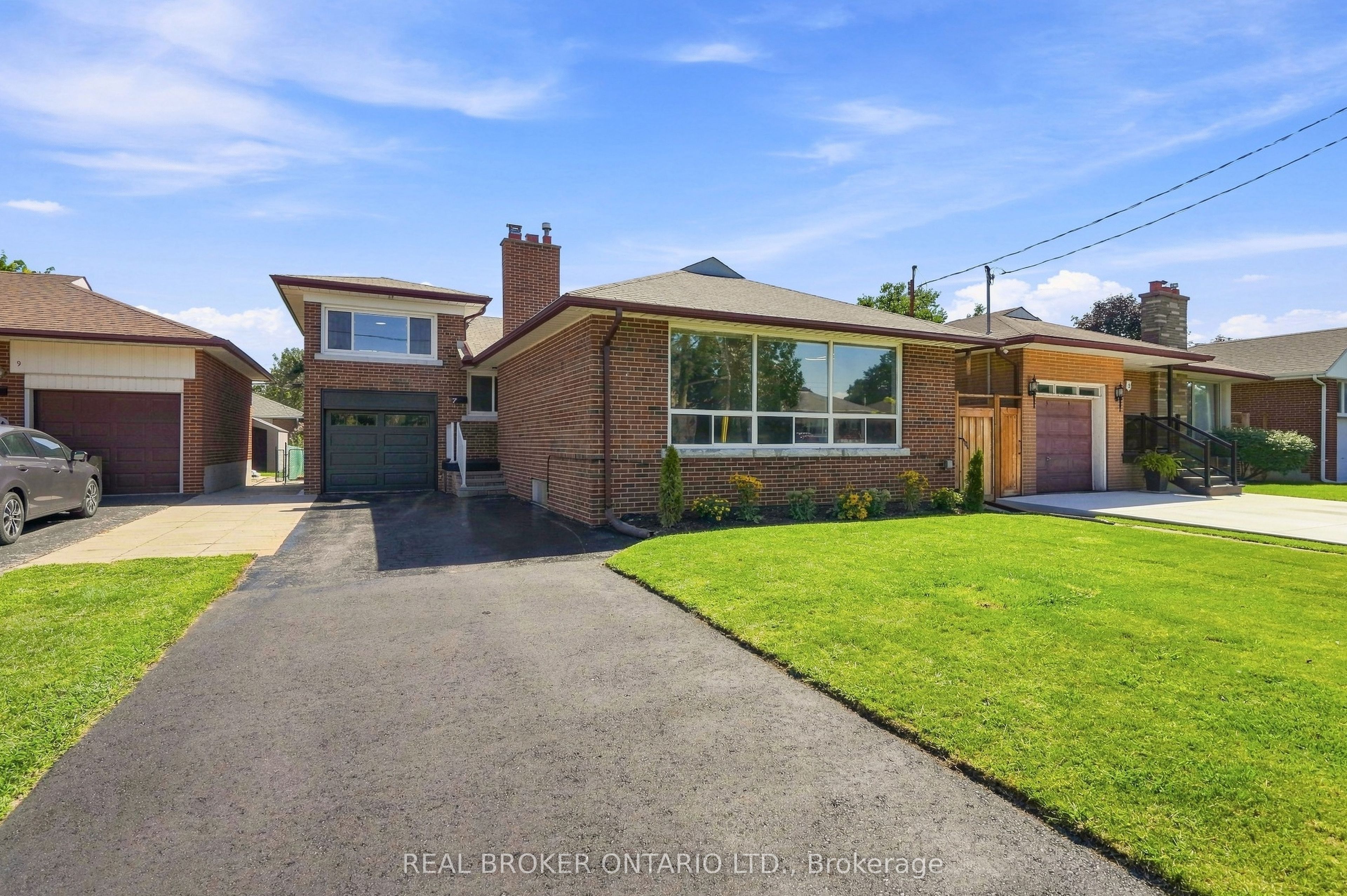 7 Allison Drive Property Photo 1