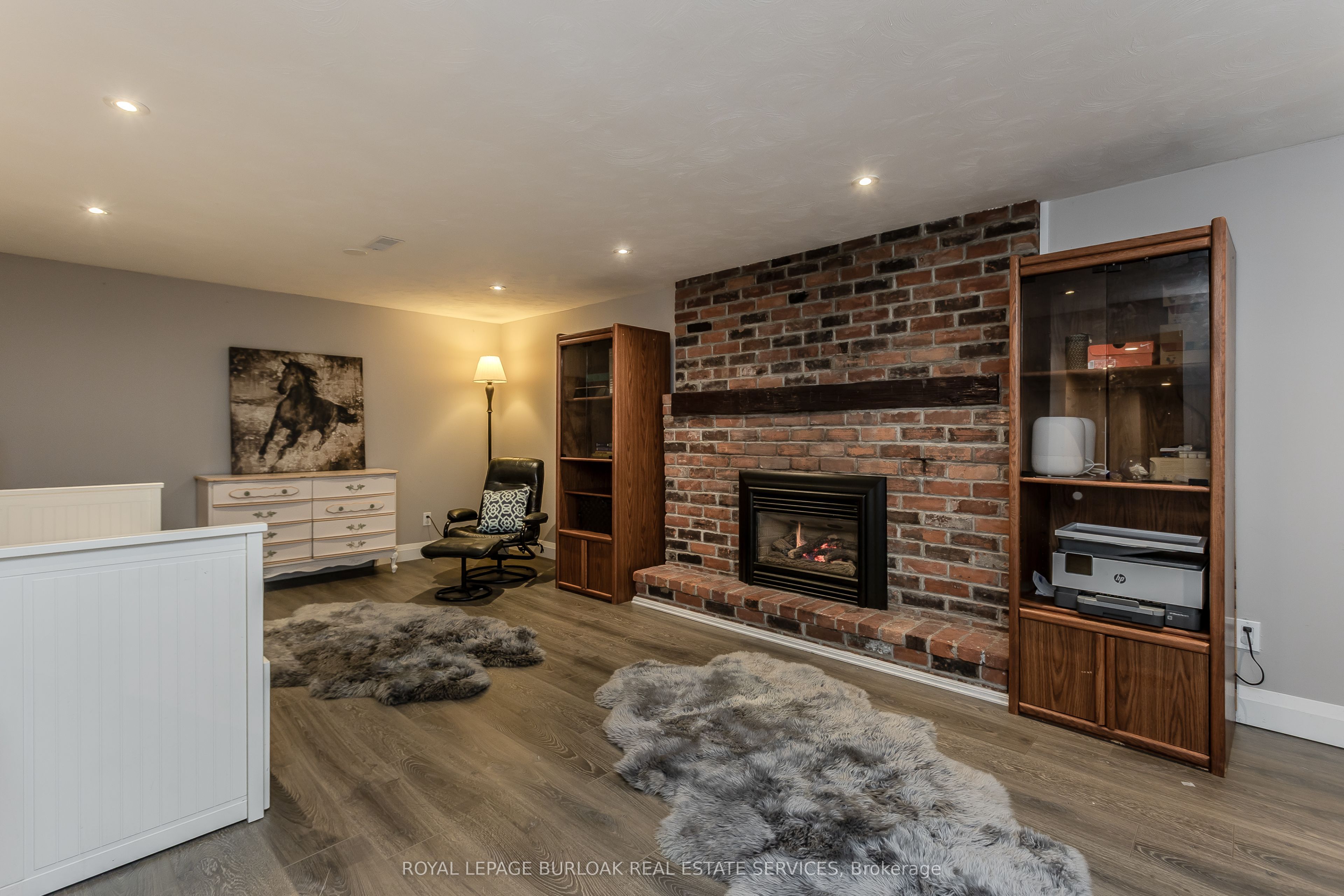 892 North Shore Boulevard W Property Photo 24