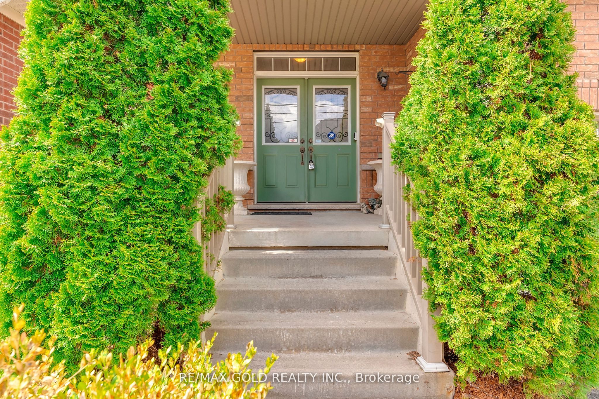 786 Fourth Line Property Photo 6