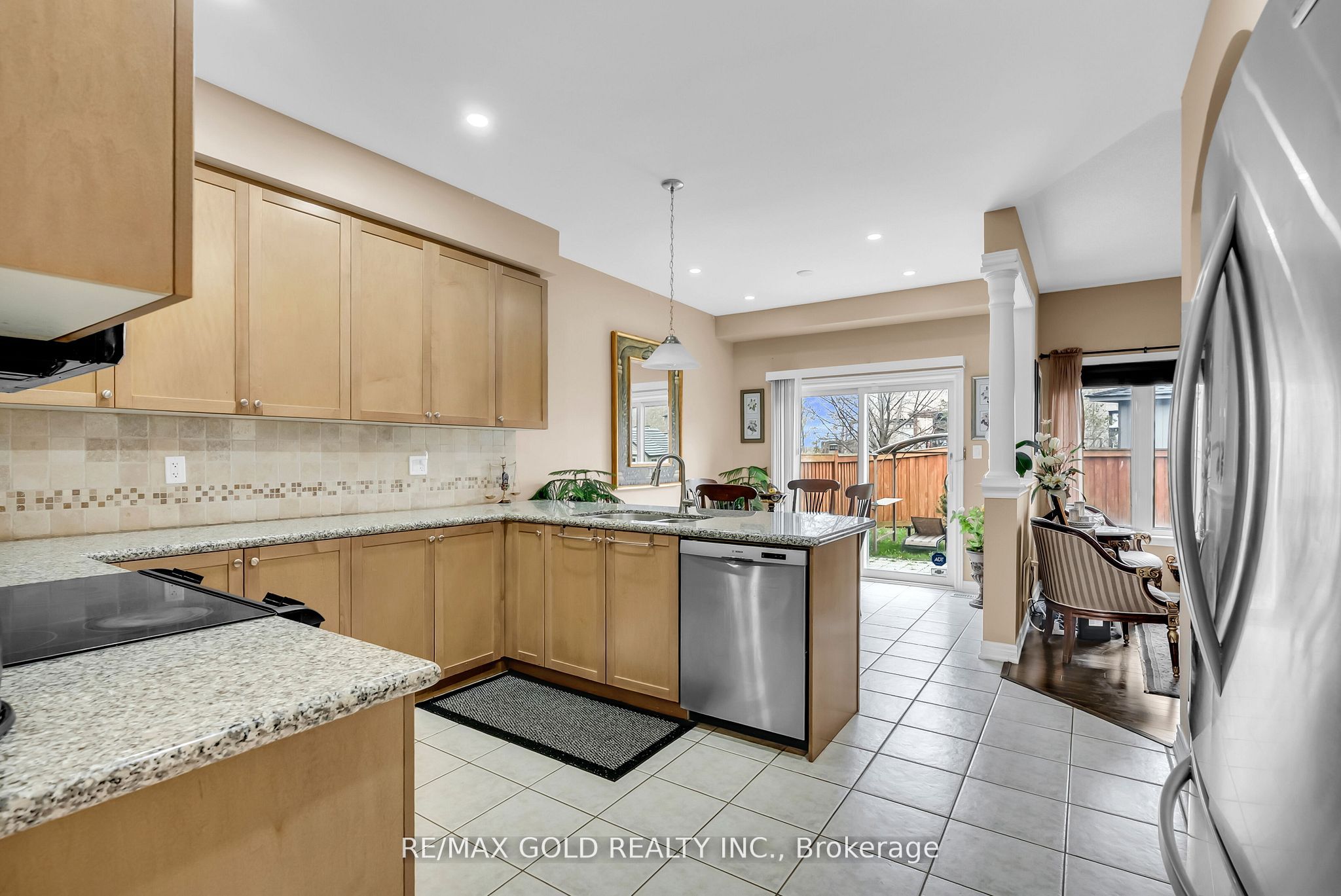 786 Fourth Line Property Photo 15