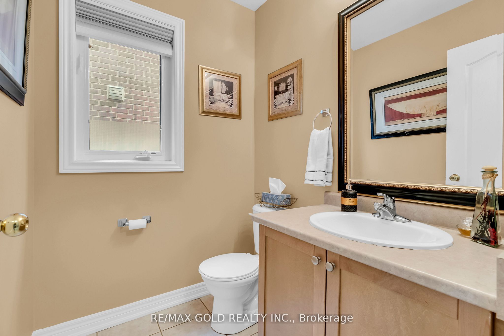 786 Fourth Line Property Photo 23