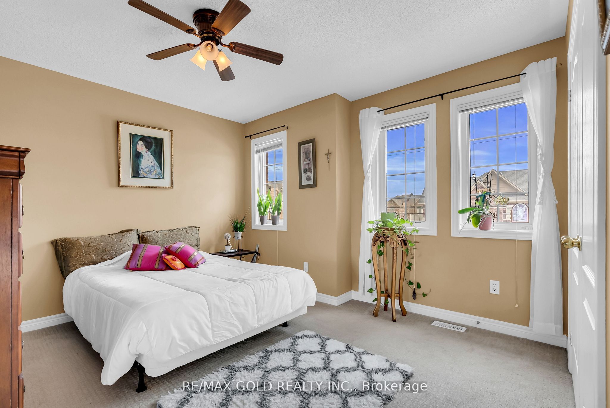 786 Fourth Line Property Photo 31