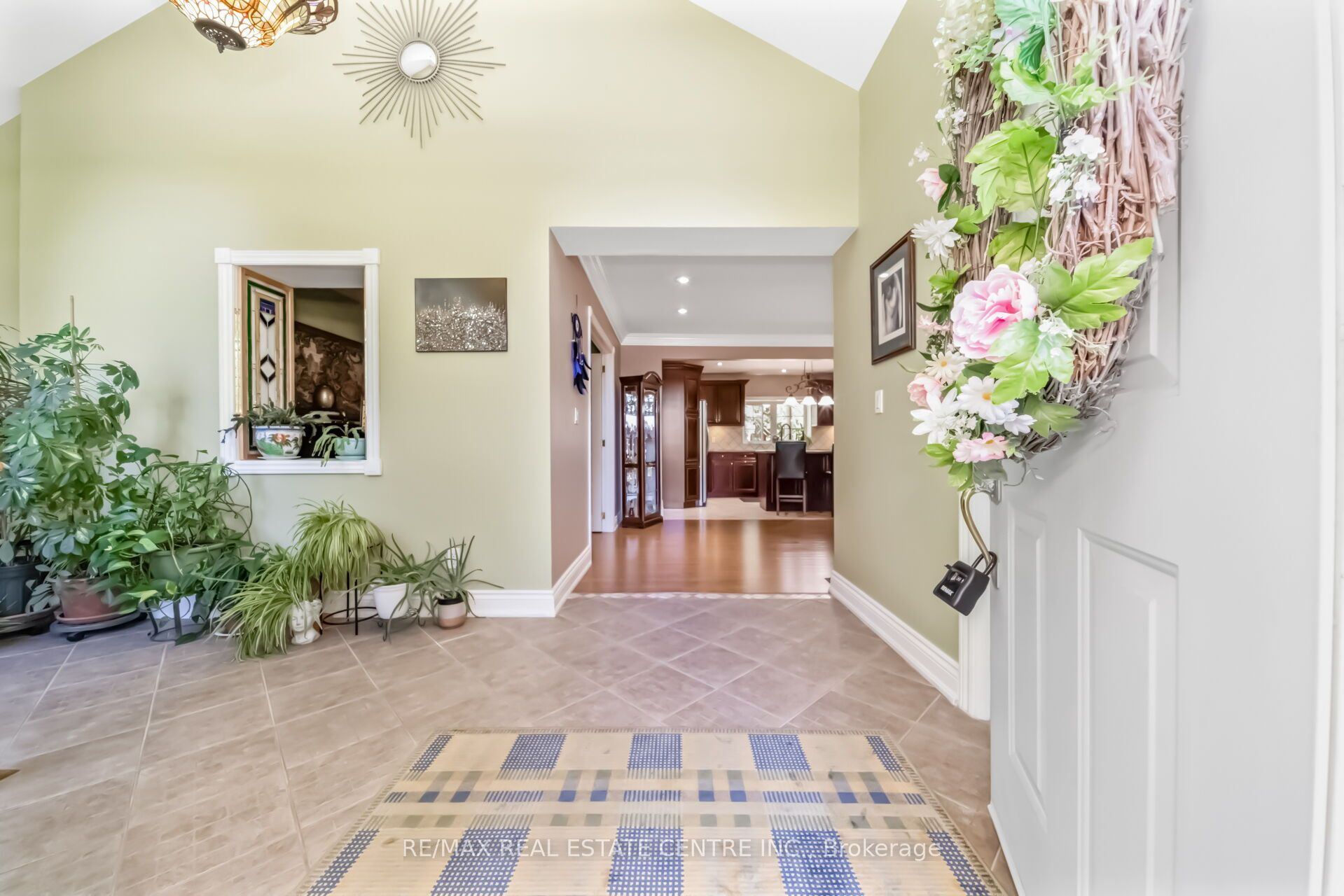 6961 Second Line W Property Photo 6