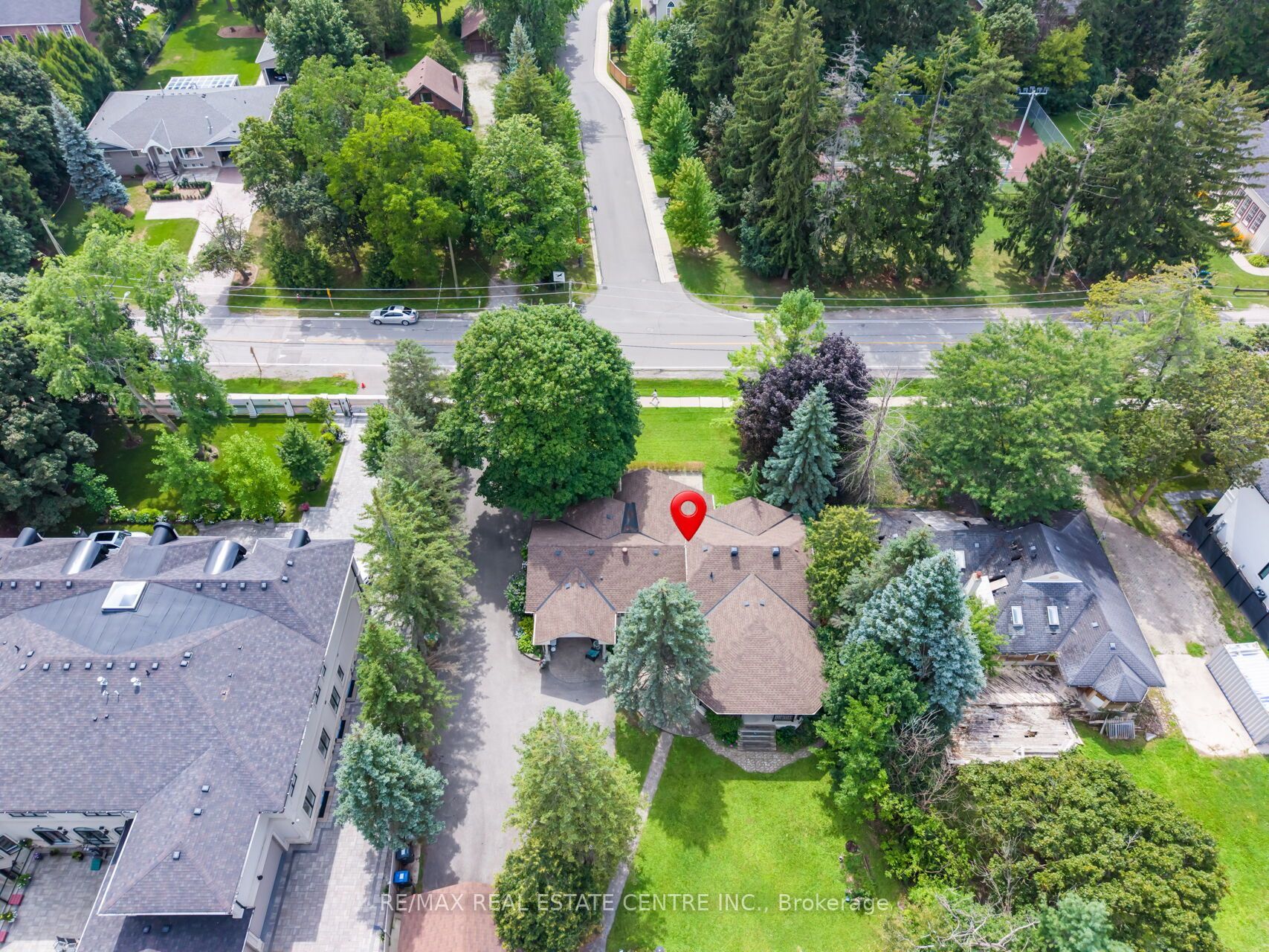 6961 Second Line W Property Photo 43
