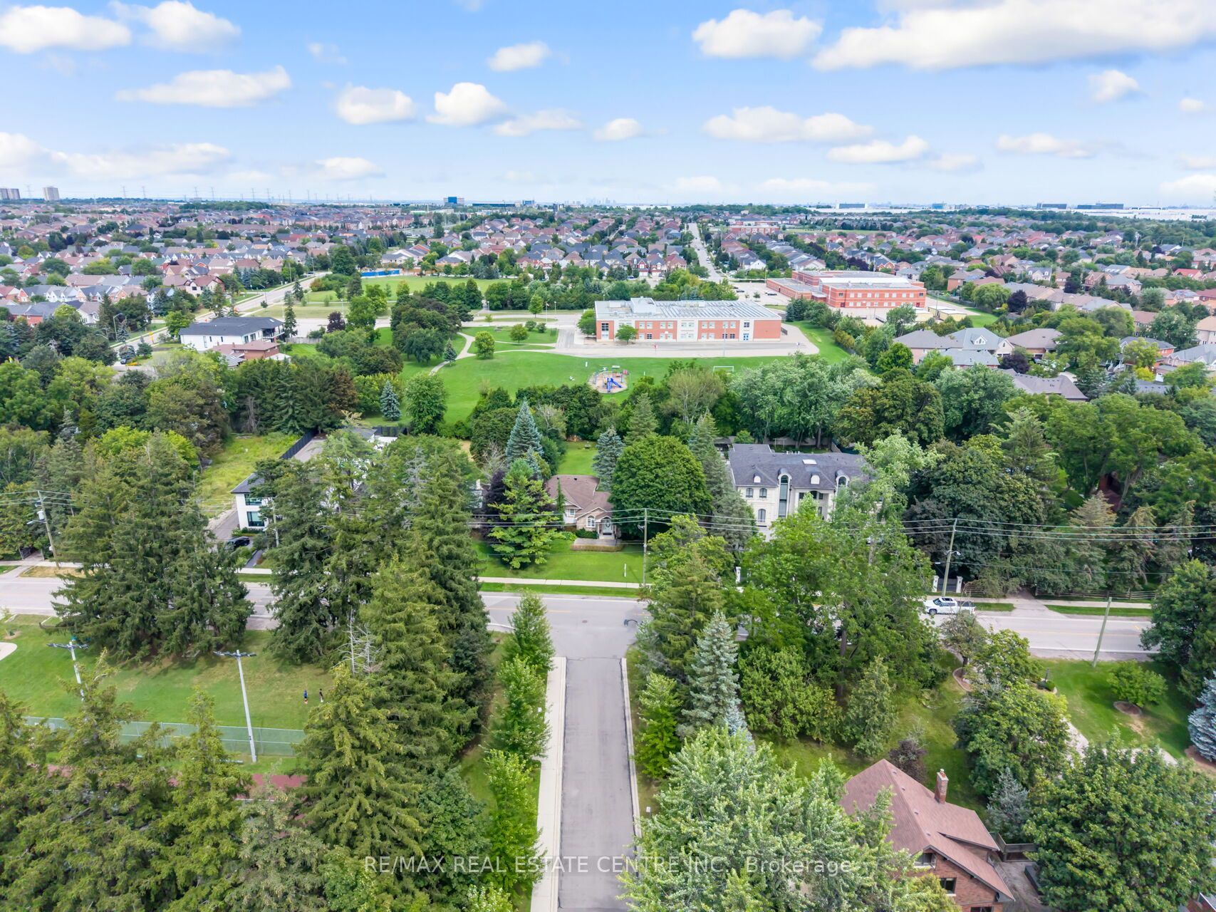 6961 Second Line W Property Photo 44