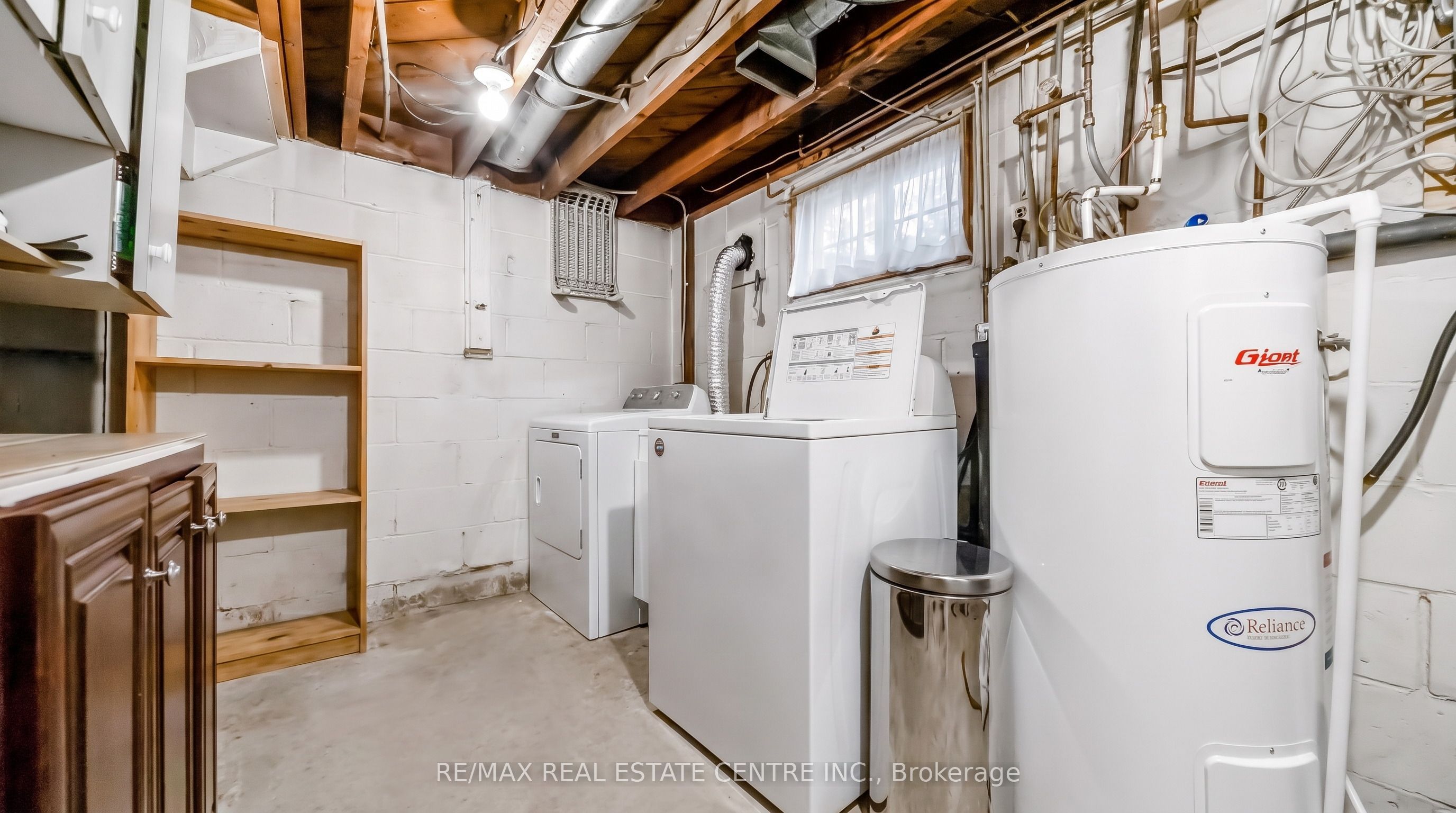 6961 Second Line W Property Photo 48