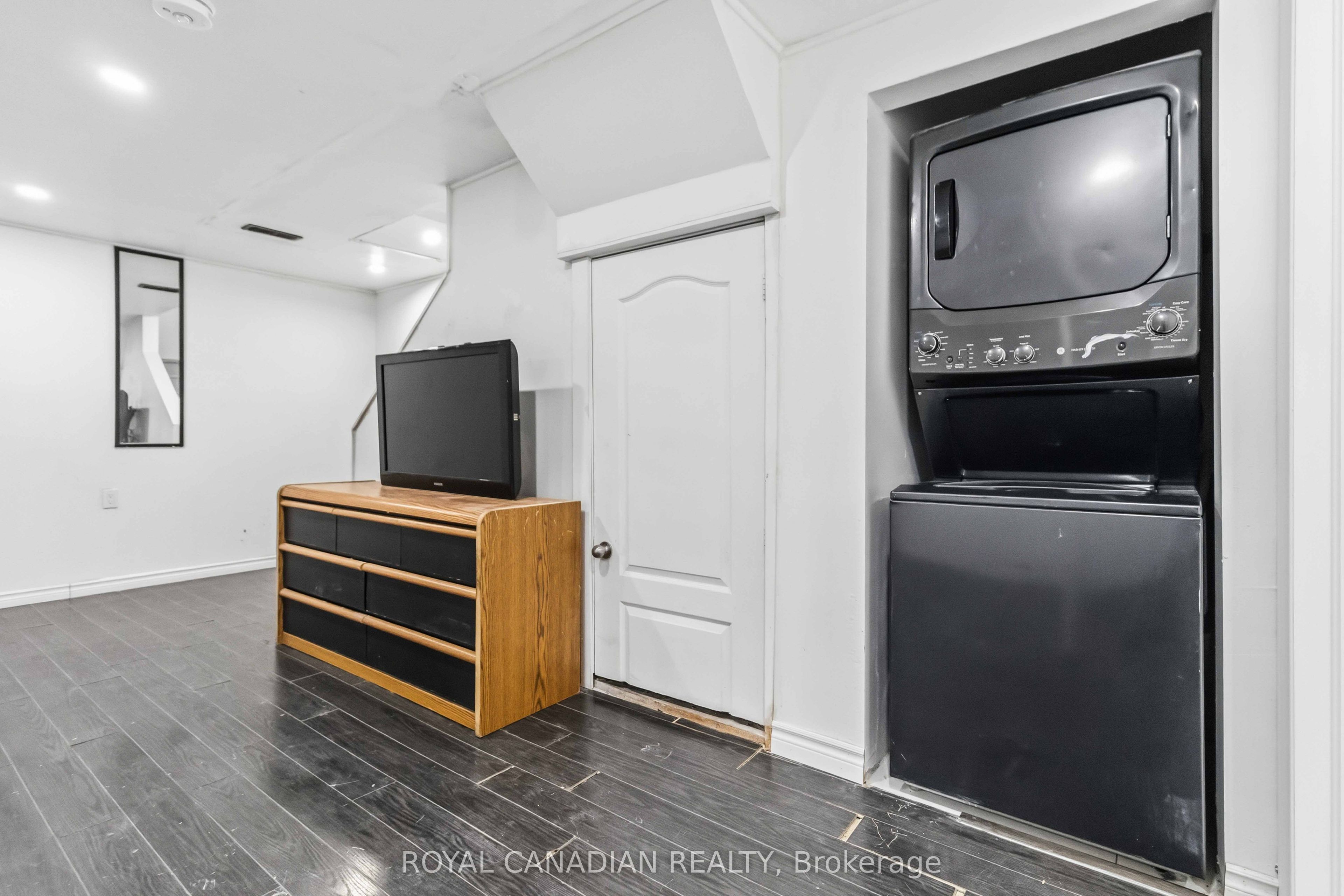 9 Horatio Court Property Photo 25