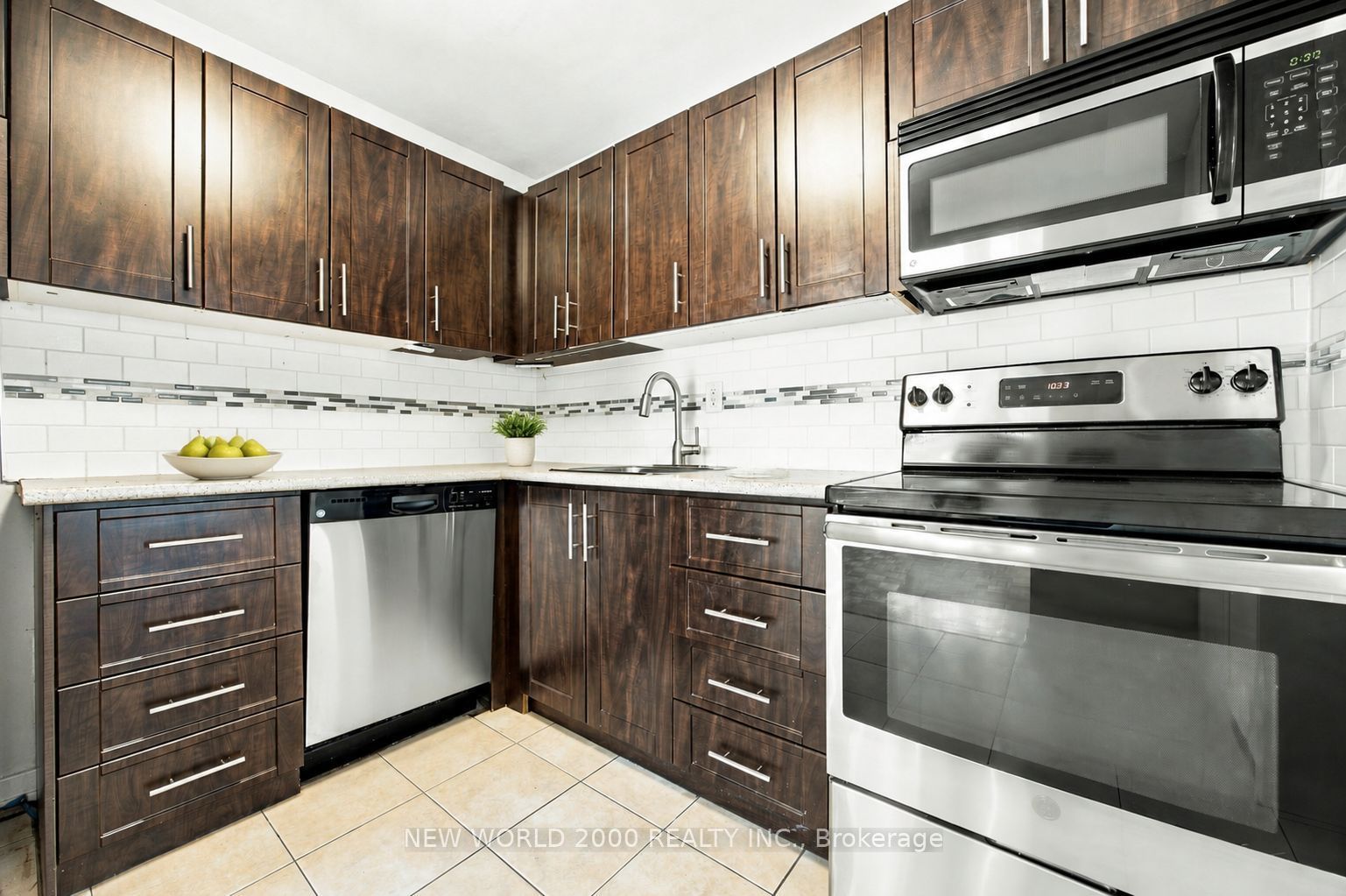 2300 Marine Drive 202 Property Photo 1