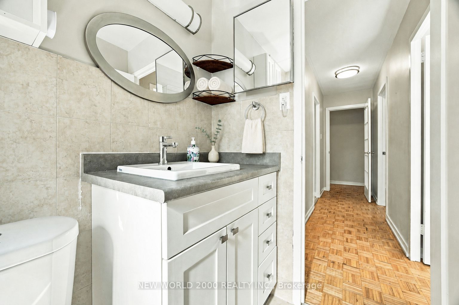 2300 Marine Drive 202 Property Photo 6