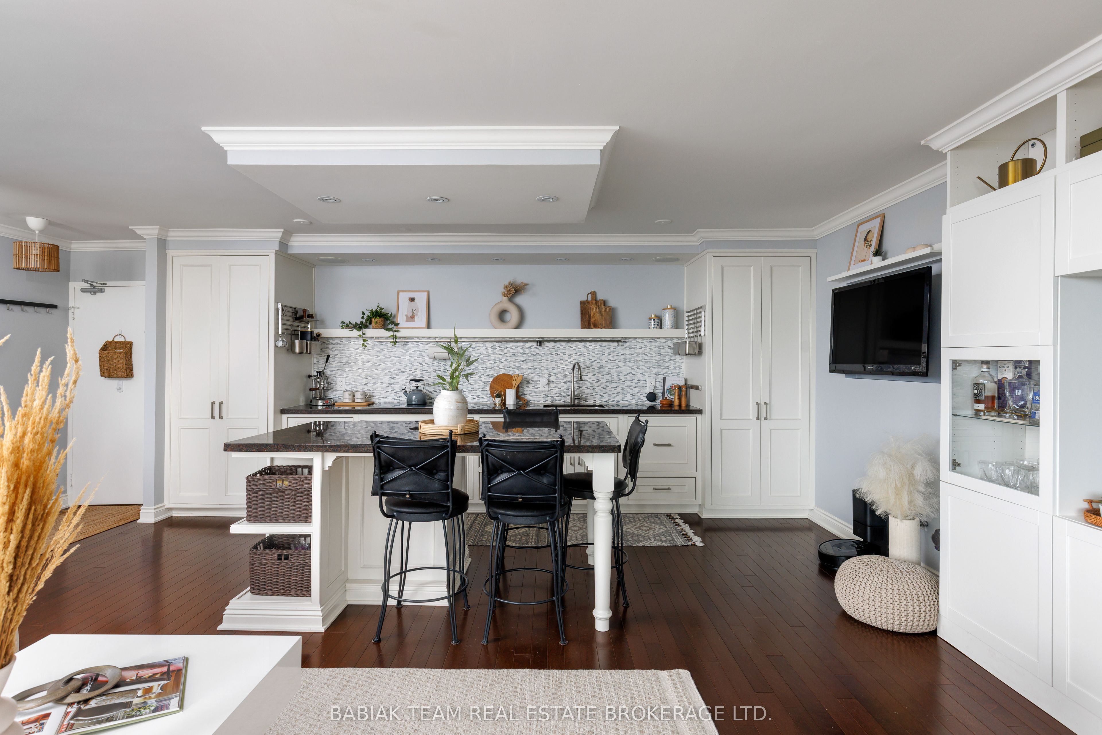 50 Quebec Avenue 705 Property Photo 10