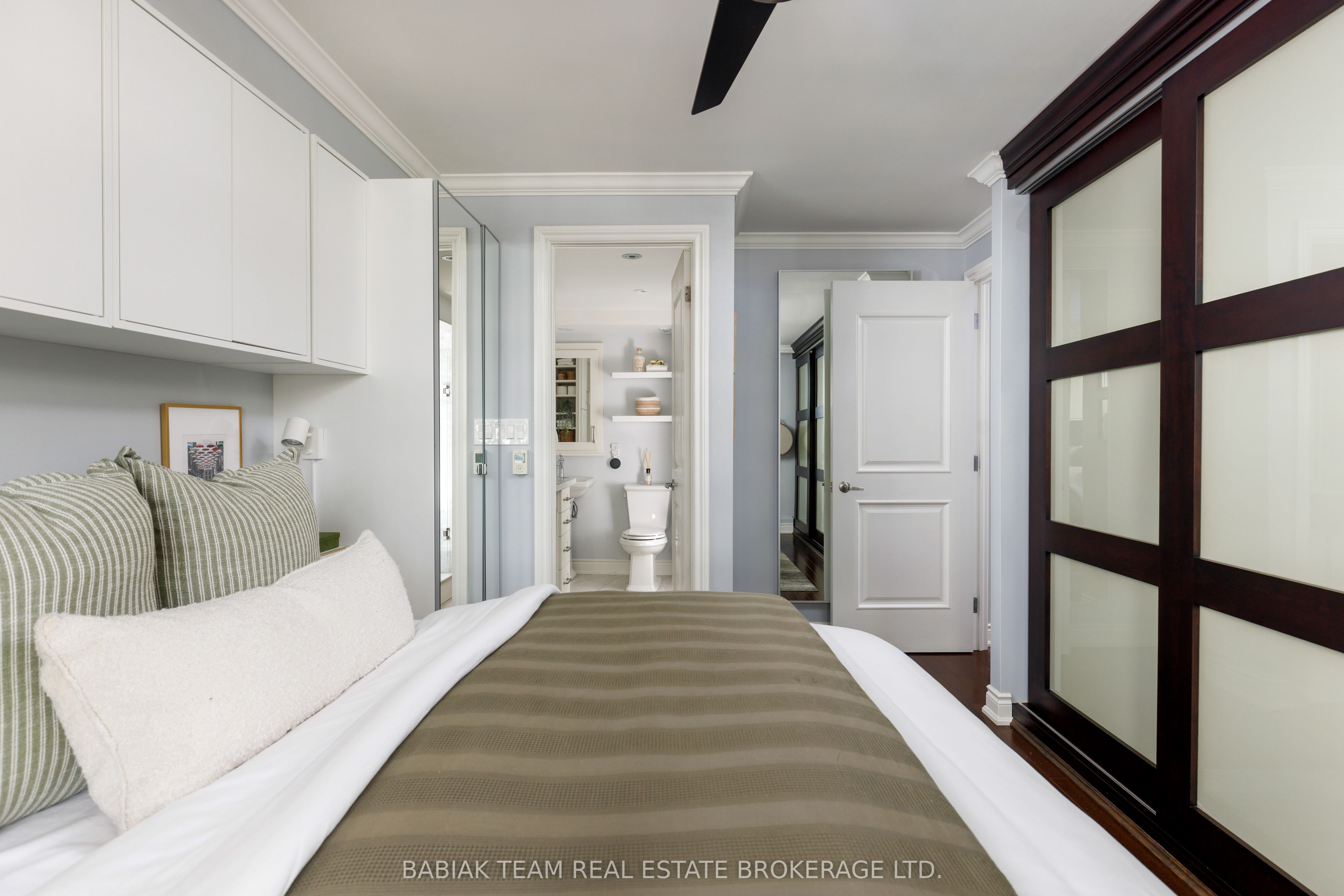 50 Quebec Avenue 705 Property Photo 15