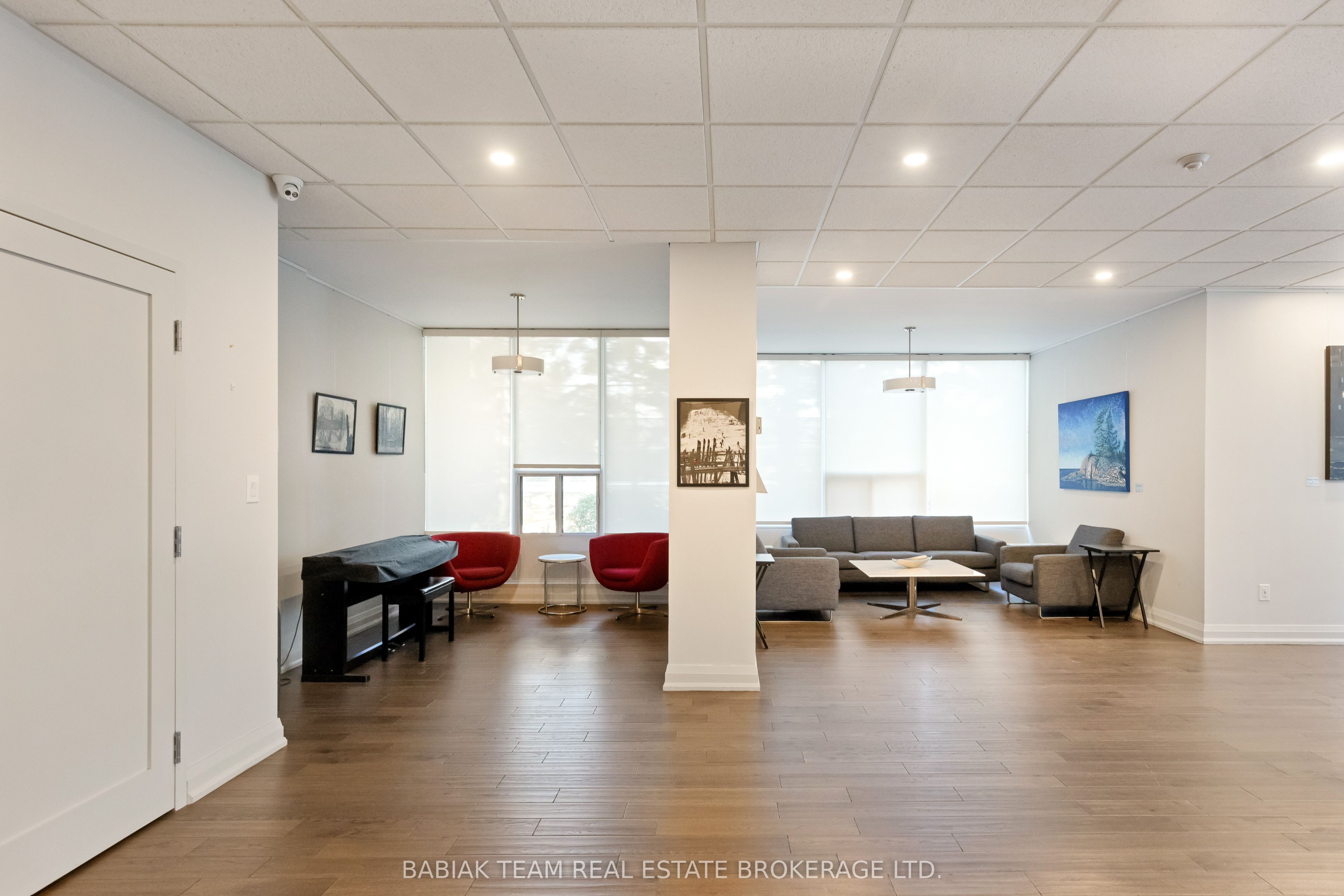 50 Quebec Avenue 705 Property Photo 32