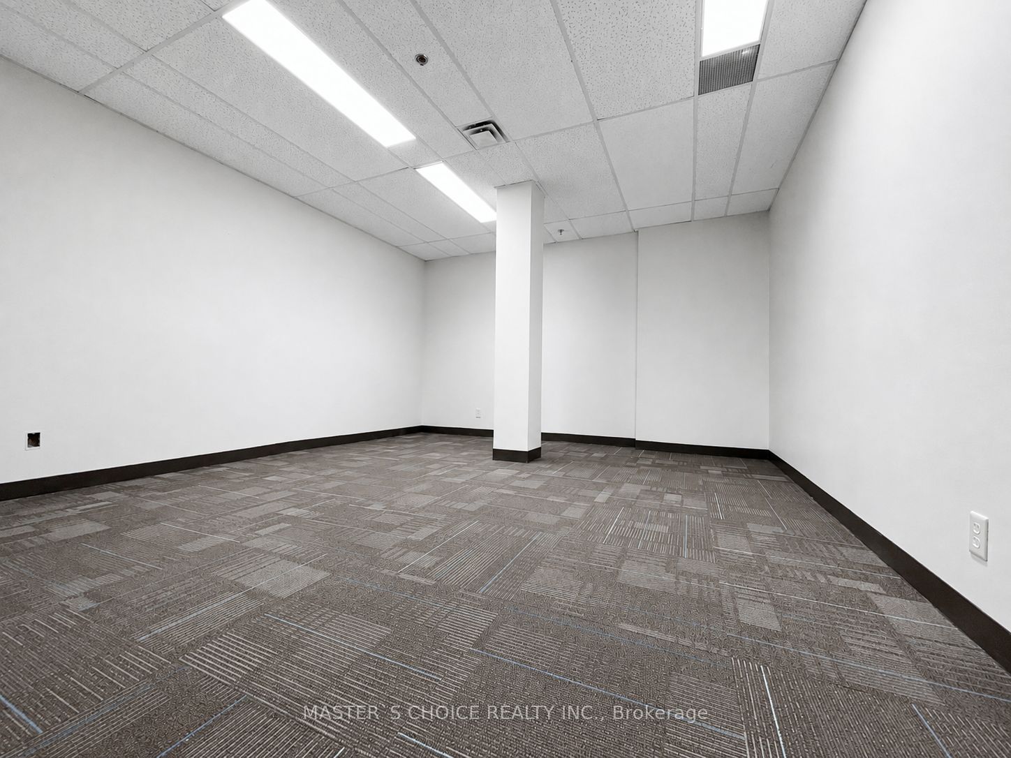160 Traders Boulevard 216 Property Photo 5