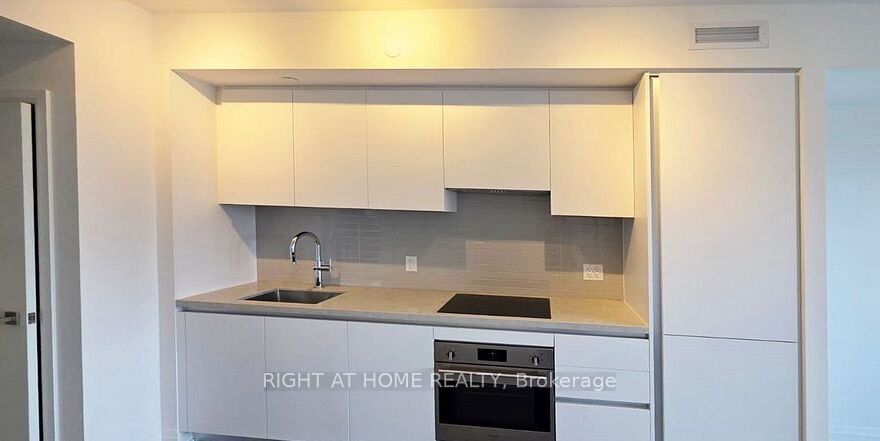 4015 The Exchange 2007 Property Photo 4