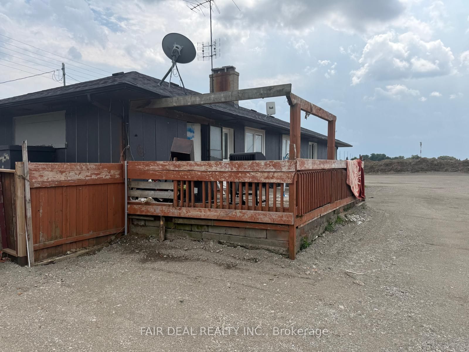 5444 Countryside Drive Property Photo 4