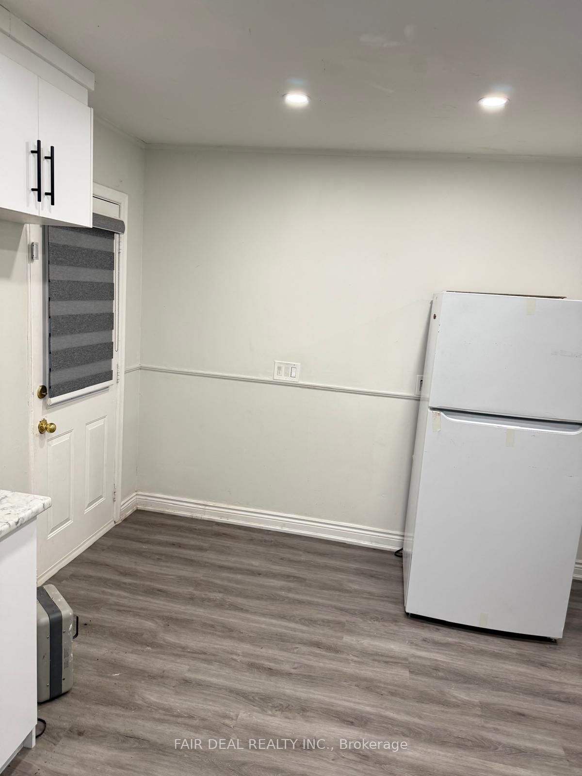 5444 Countryside Drive Property Photo 11