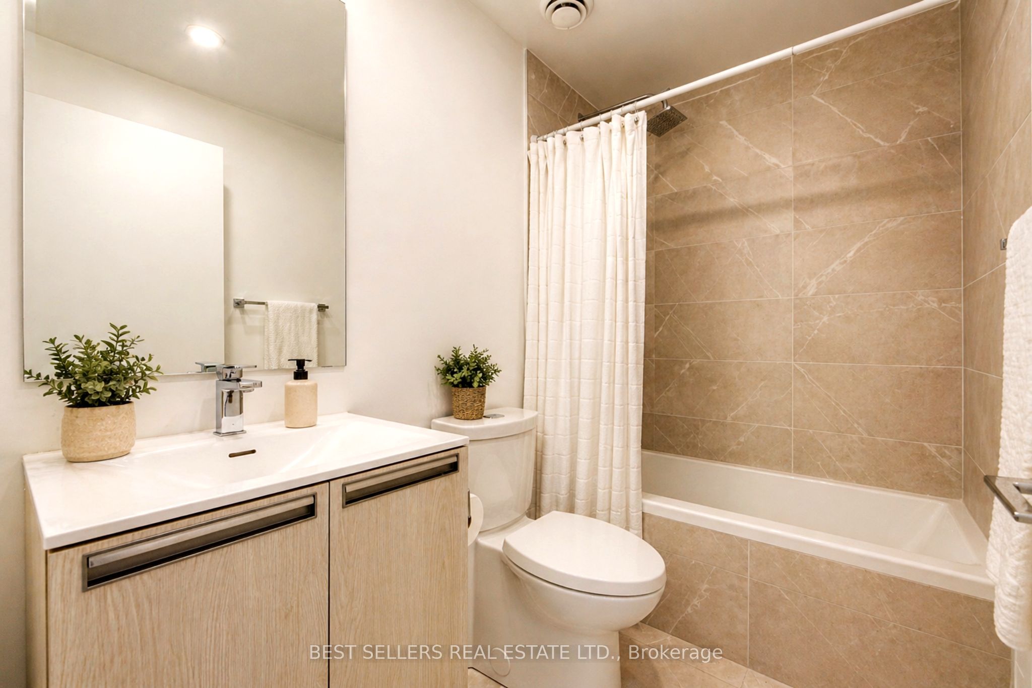 160 Kingsway Crescent 611 Property Photo 15