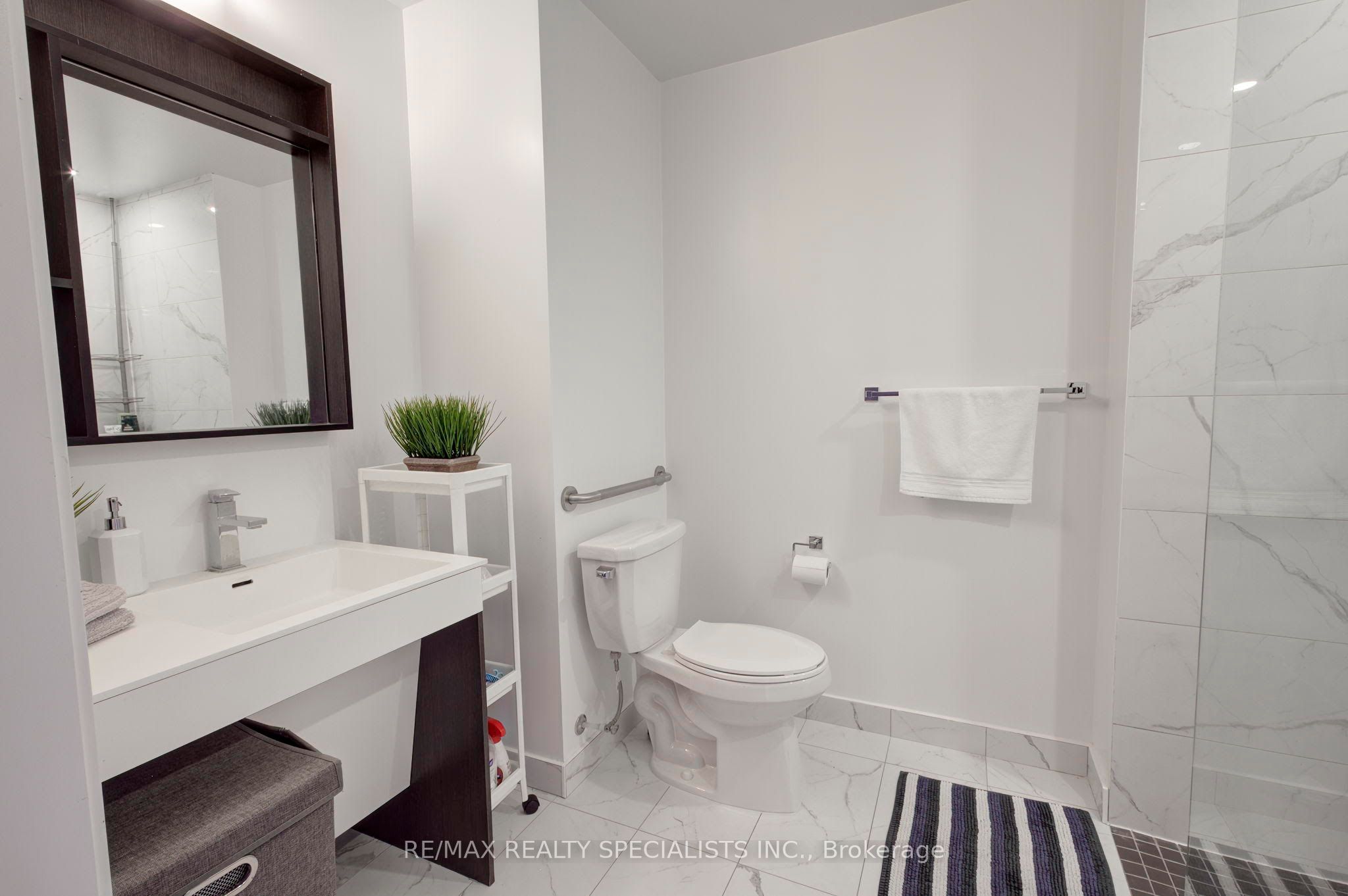 4065 Confederation Parkway 1611 Property Photo 17
