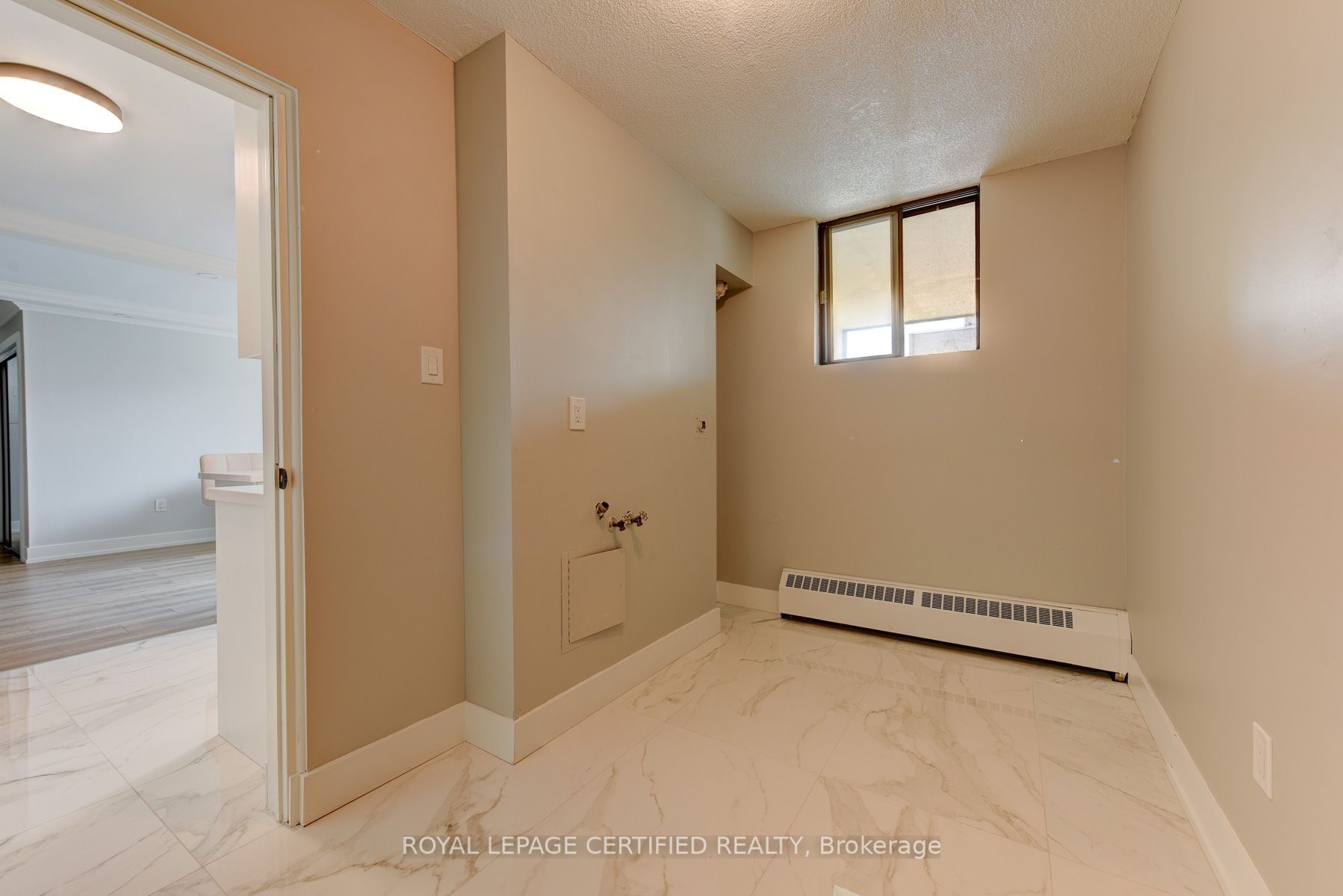 3170 Kirwin Avenue 301 Property Photo 16