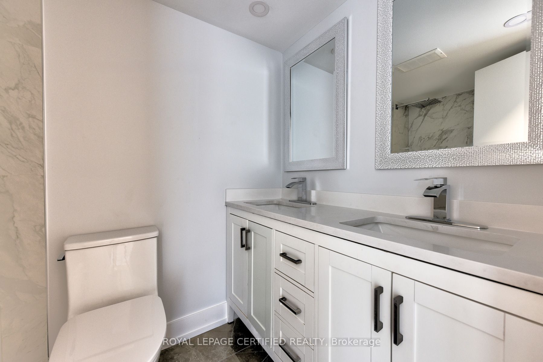 3170 Kirwin Avenue 301 Property Photo 27