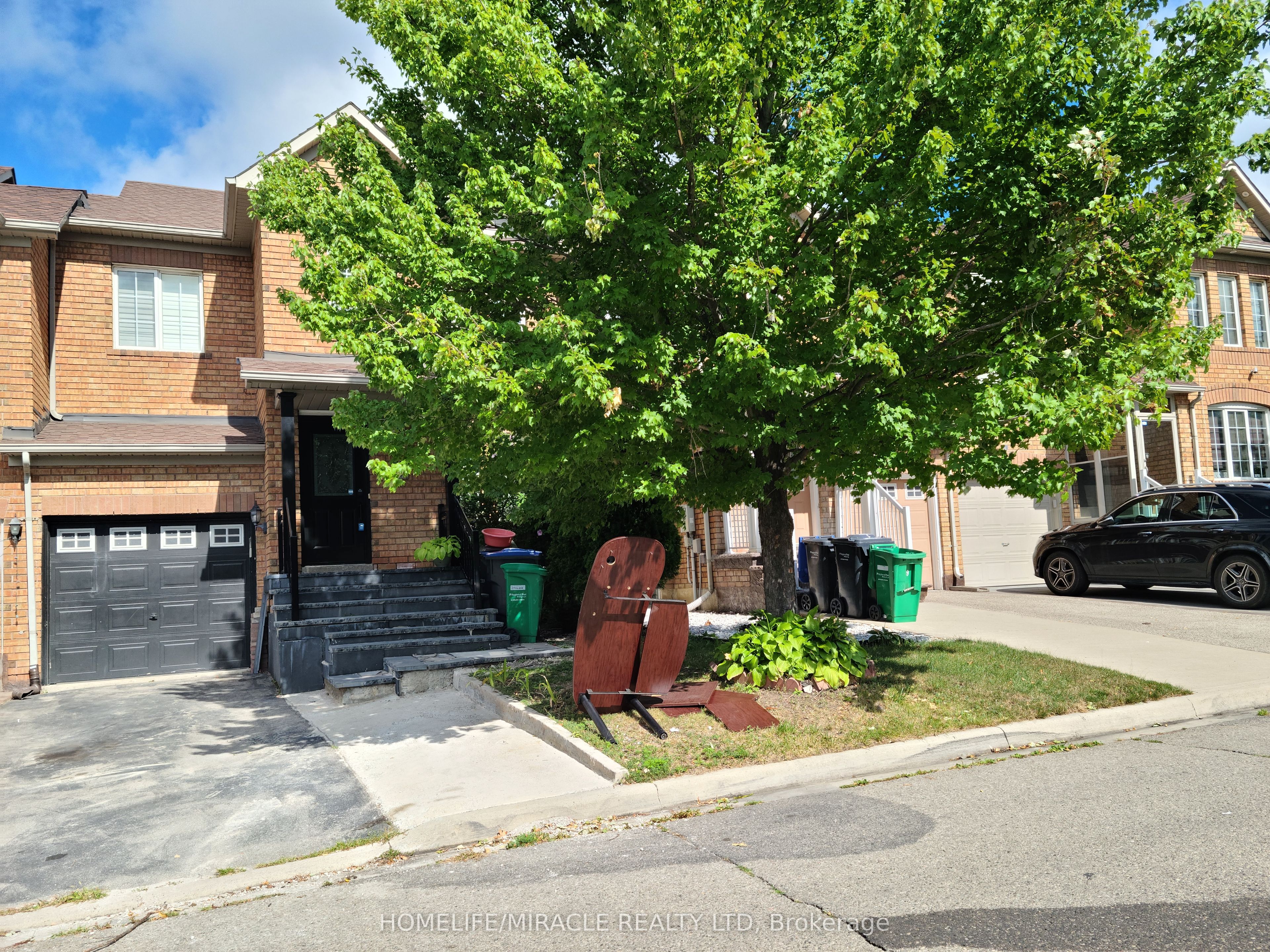 7 Thunderbird Trail Property Photo 1