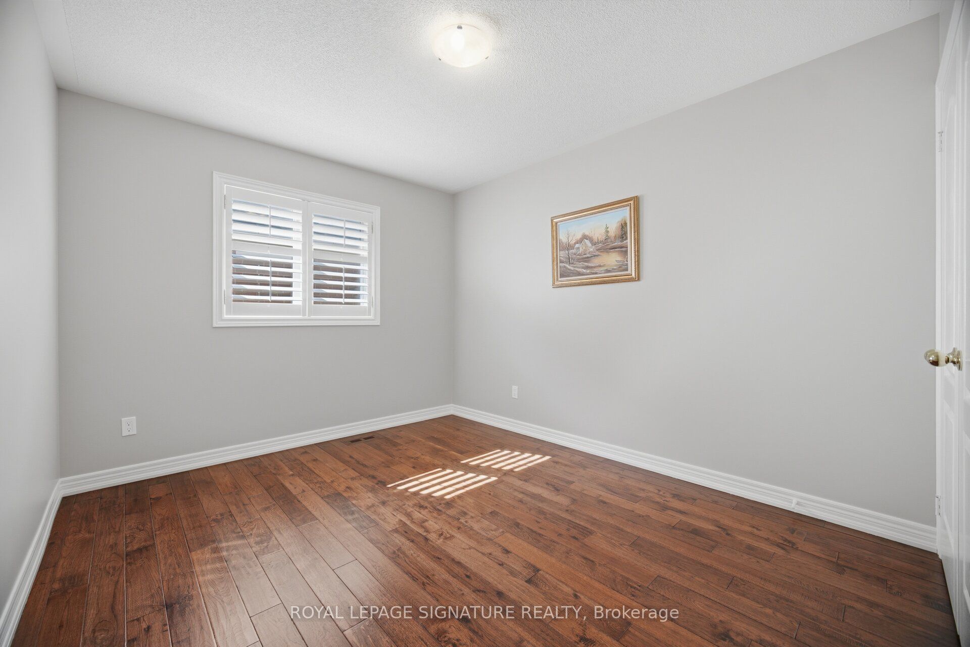 2215 Lapsley Crescent Property Photo 16