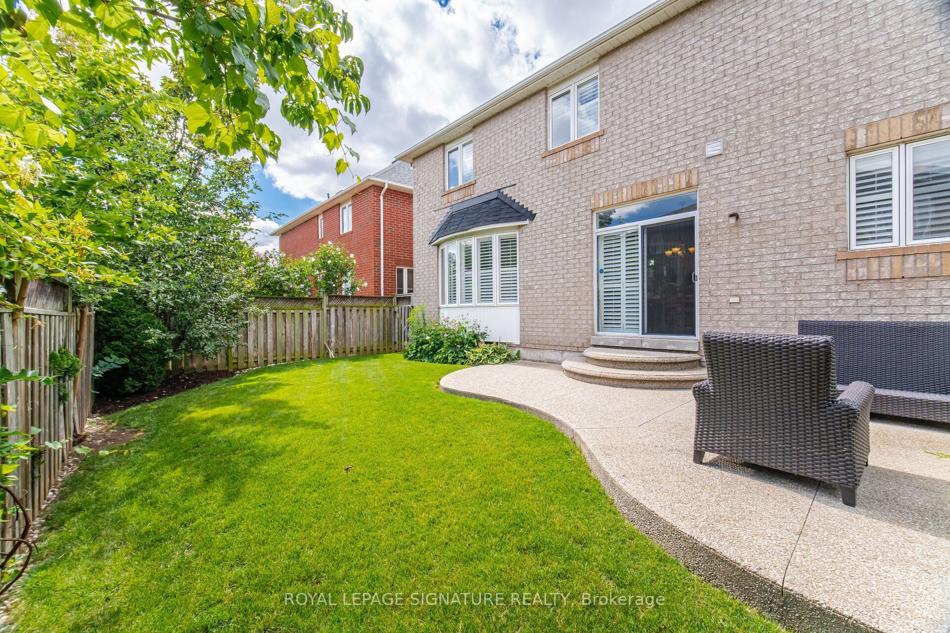 2215 Lapsley Crescent Property Photo 24