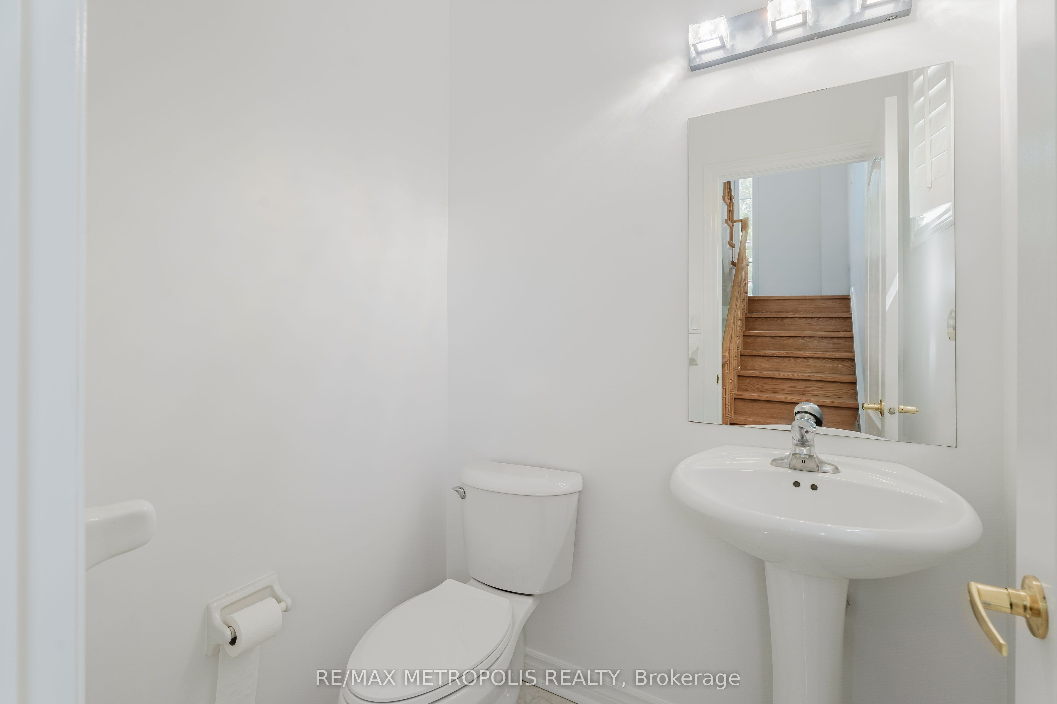 52 Gore Valley Trail Property Photo 6