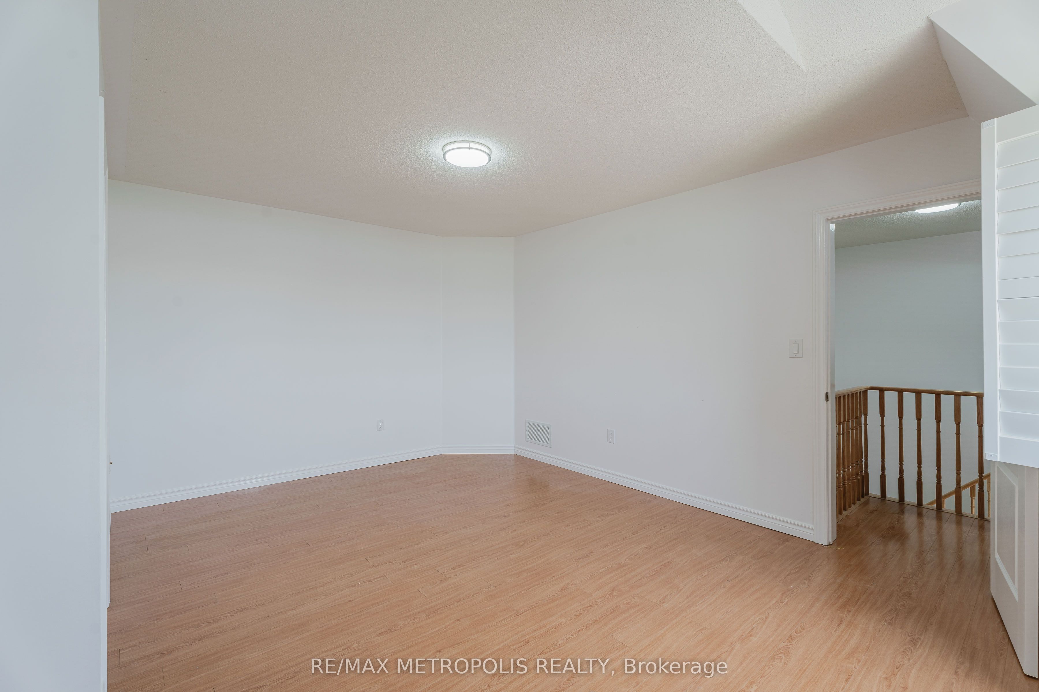 52 Gore Valley Trail Property Photo 9