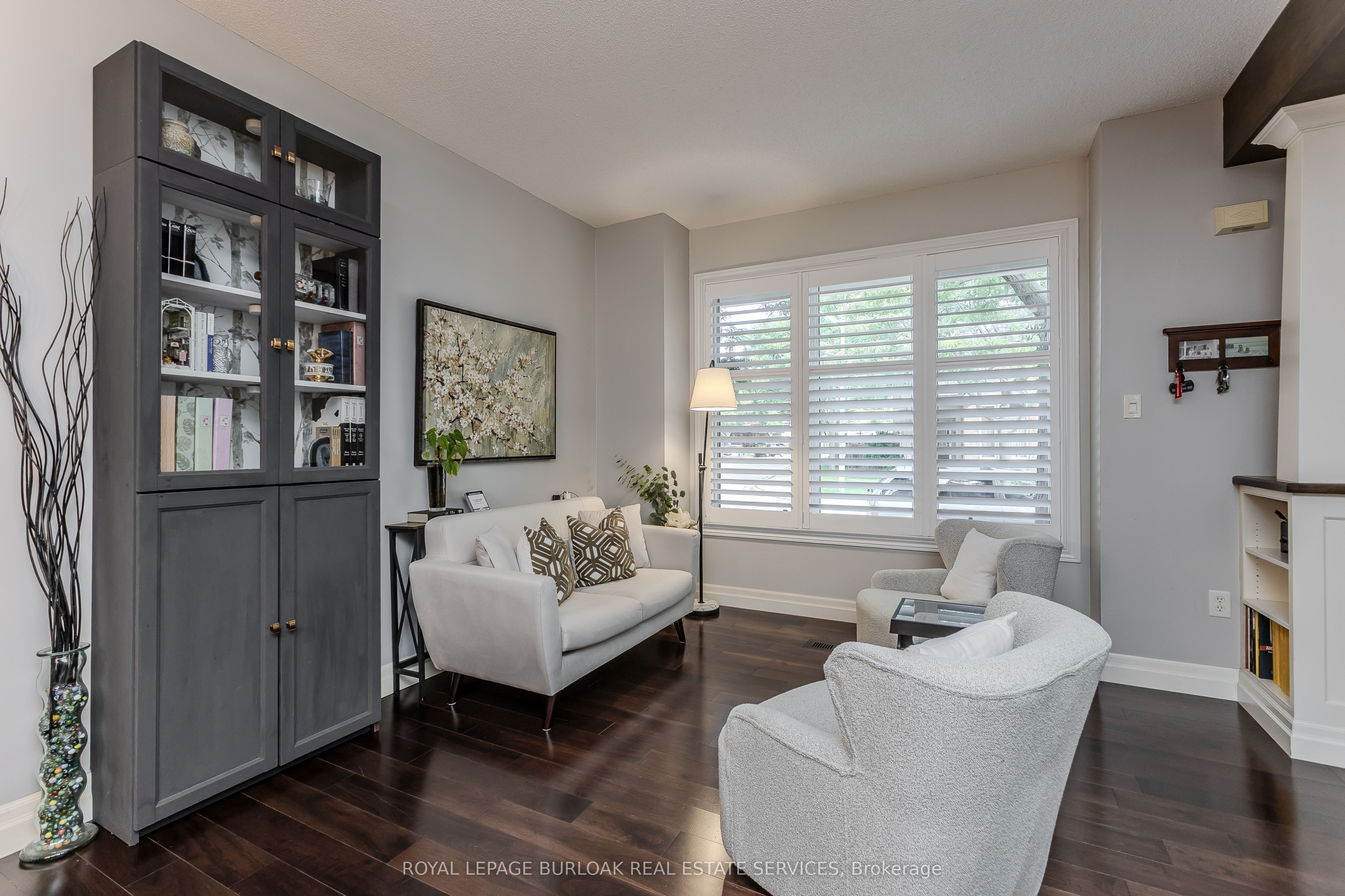 5174 Ravine Crescent Property Photo 13
