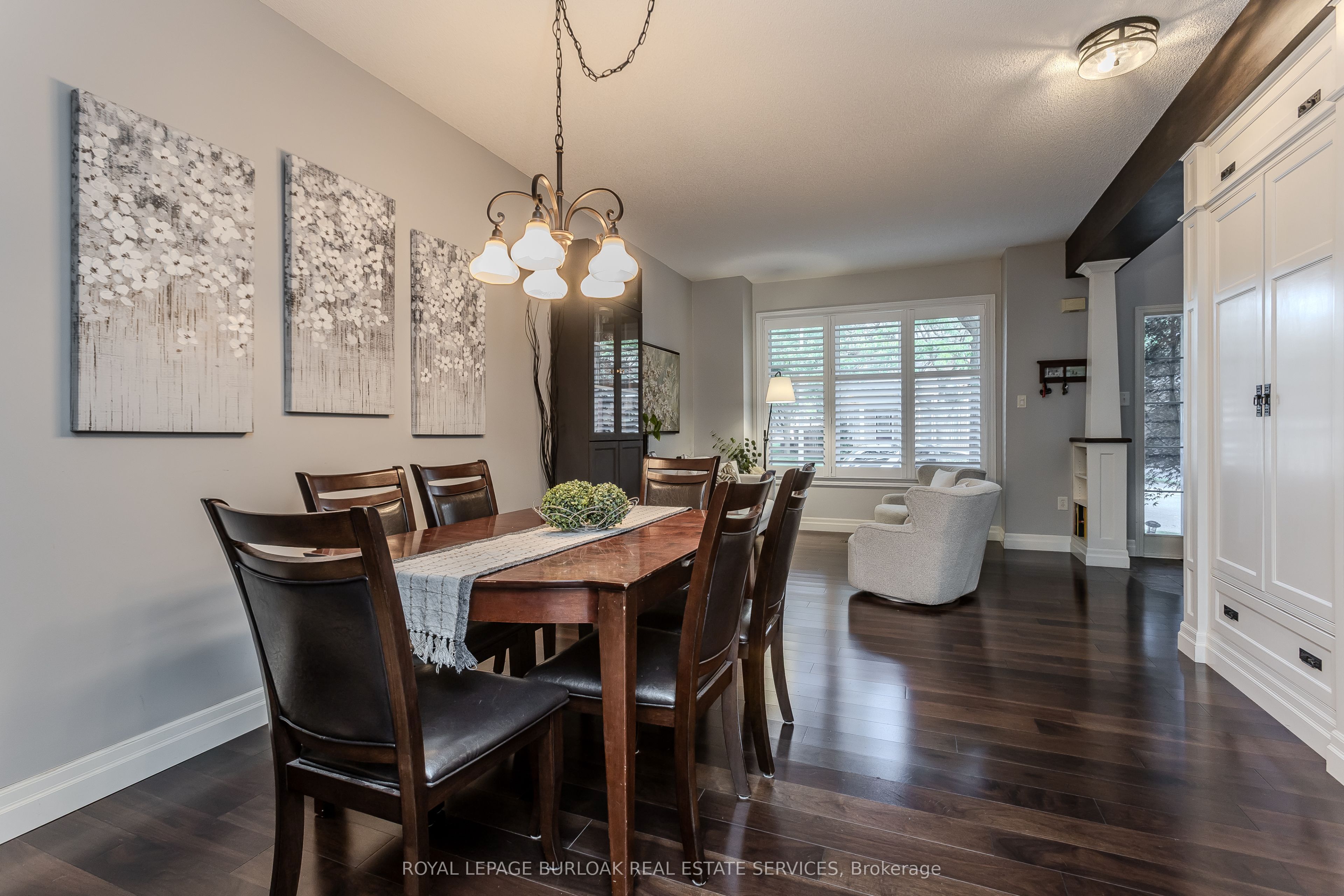 5174 Ravine Crescent Property Photo 14