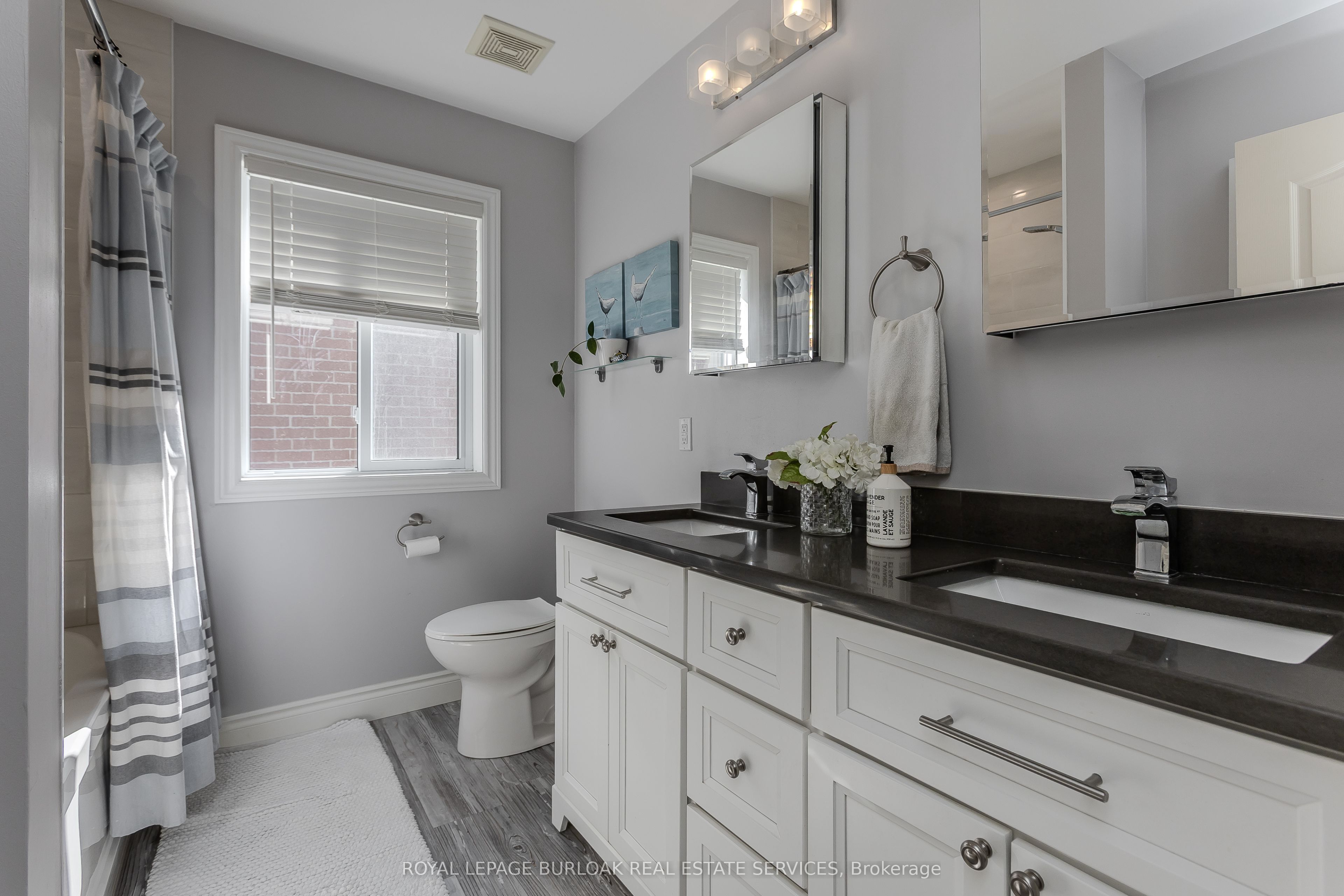 5174 Ravine Crescent Property Photo 18