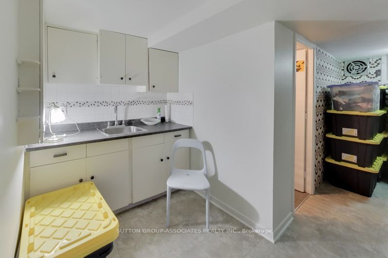 131 Lauder Avenue Property Photo 34