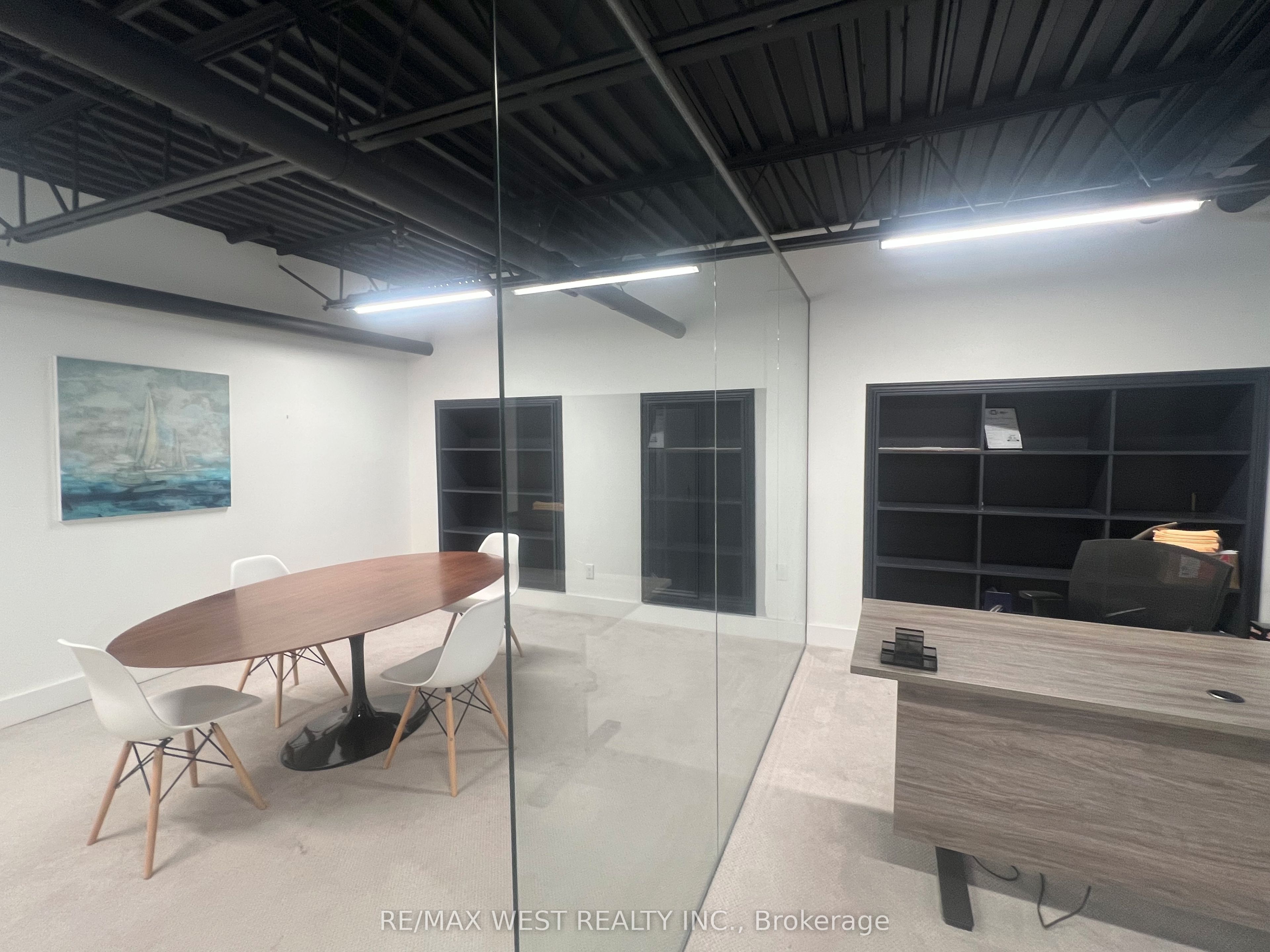 800 Arrow Road 12 (upper) Property Photo 4