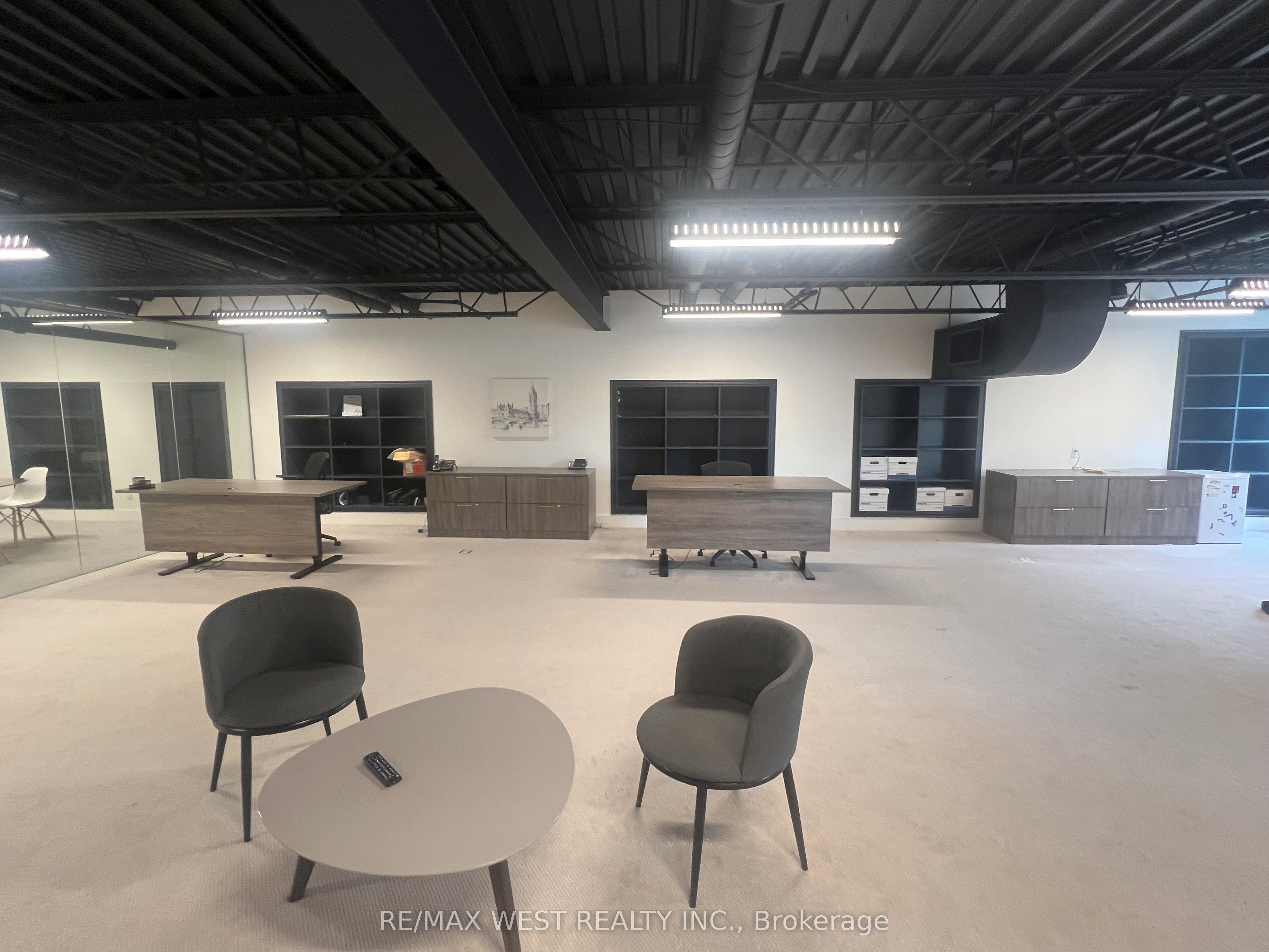 800 Arrow Road 12 (upper) Property Photo 6