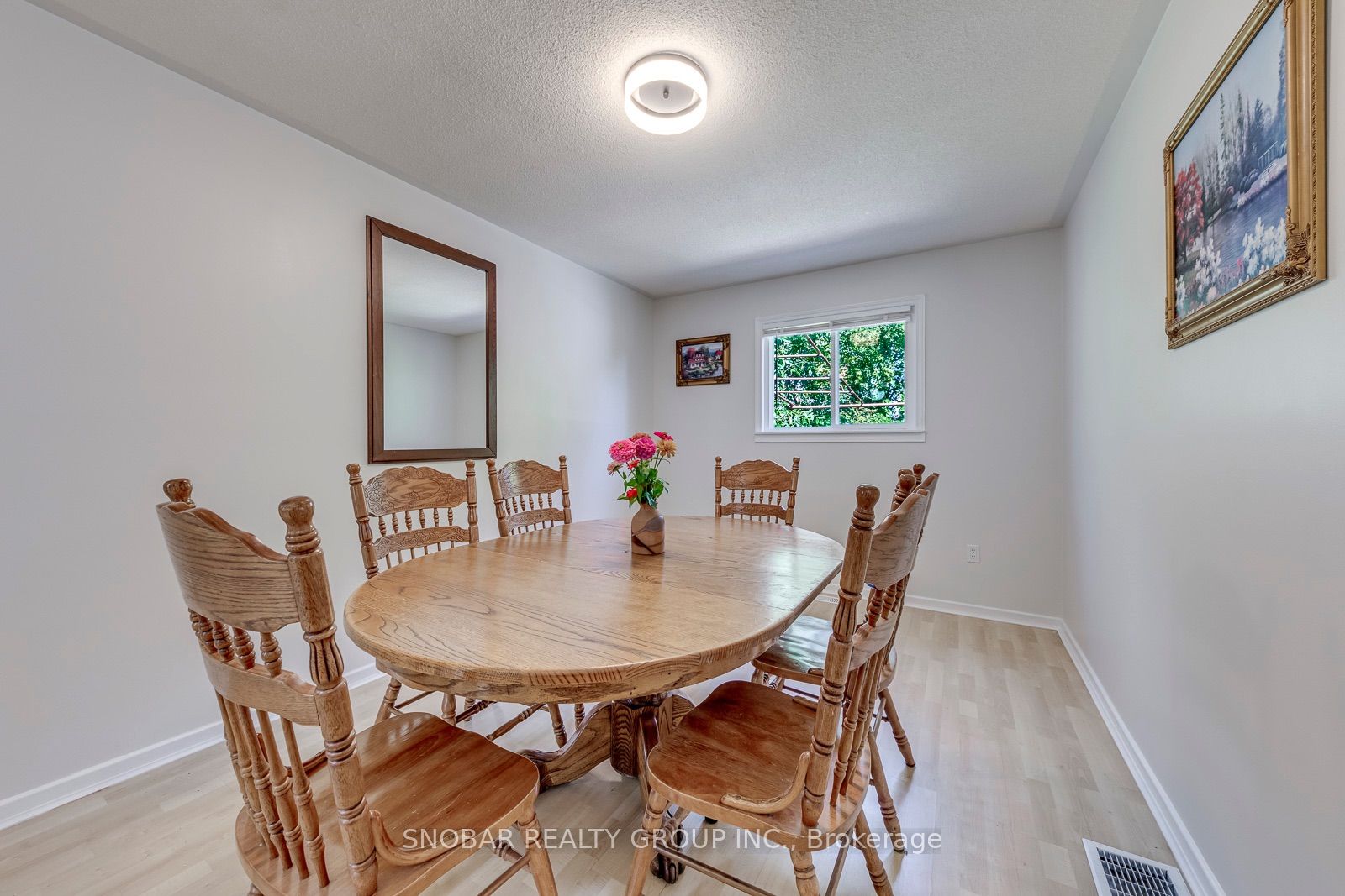 40 Dixon Road Property Photo 10