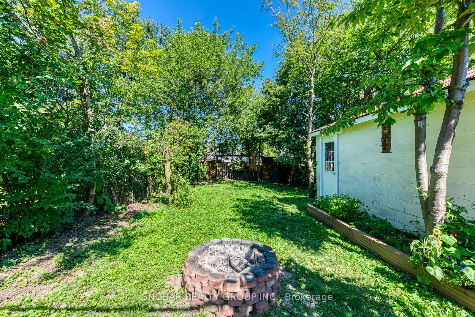 40 Dixon Road Property Photo 25