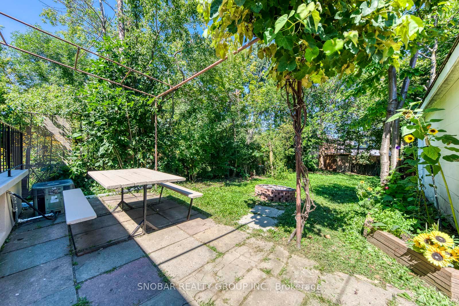 40 Dixon Road Property Photo 30