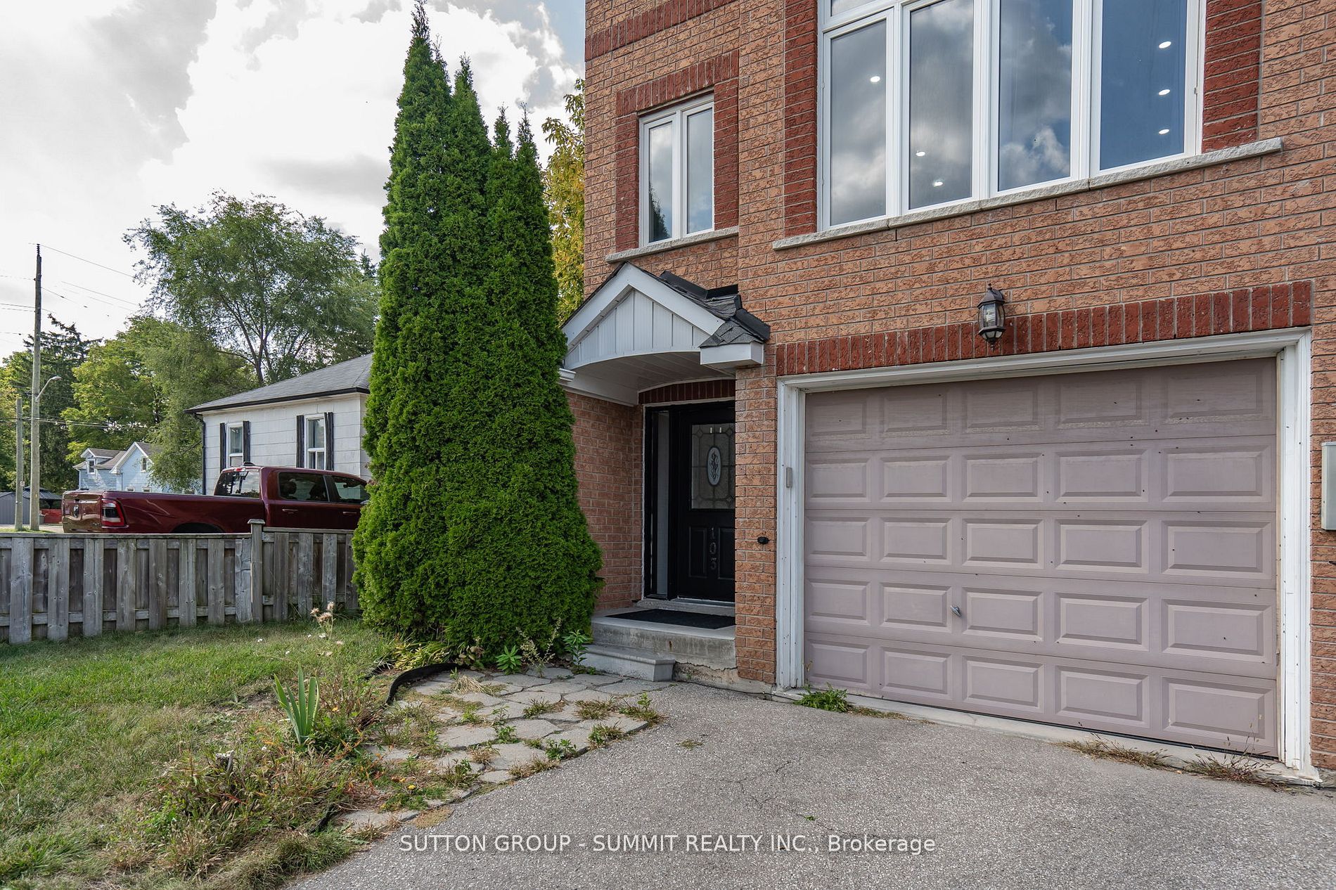 103 John Street Property Photo 2