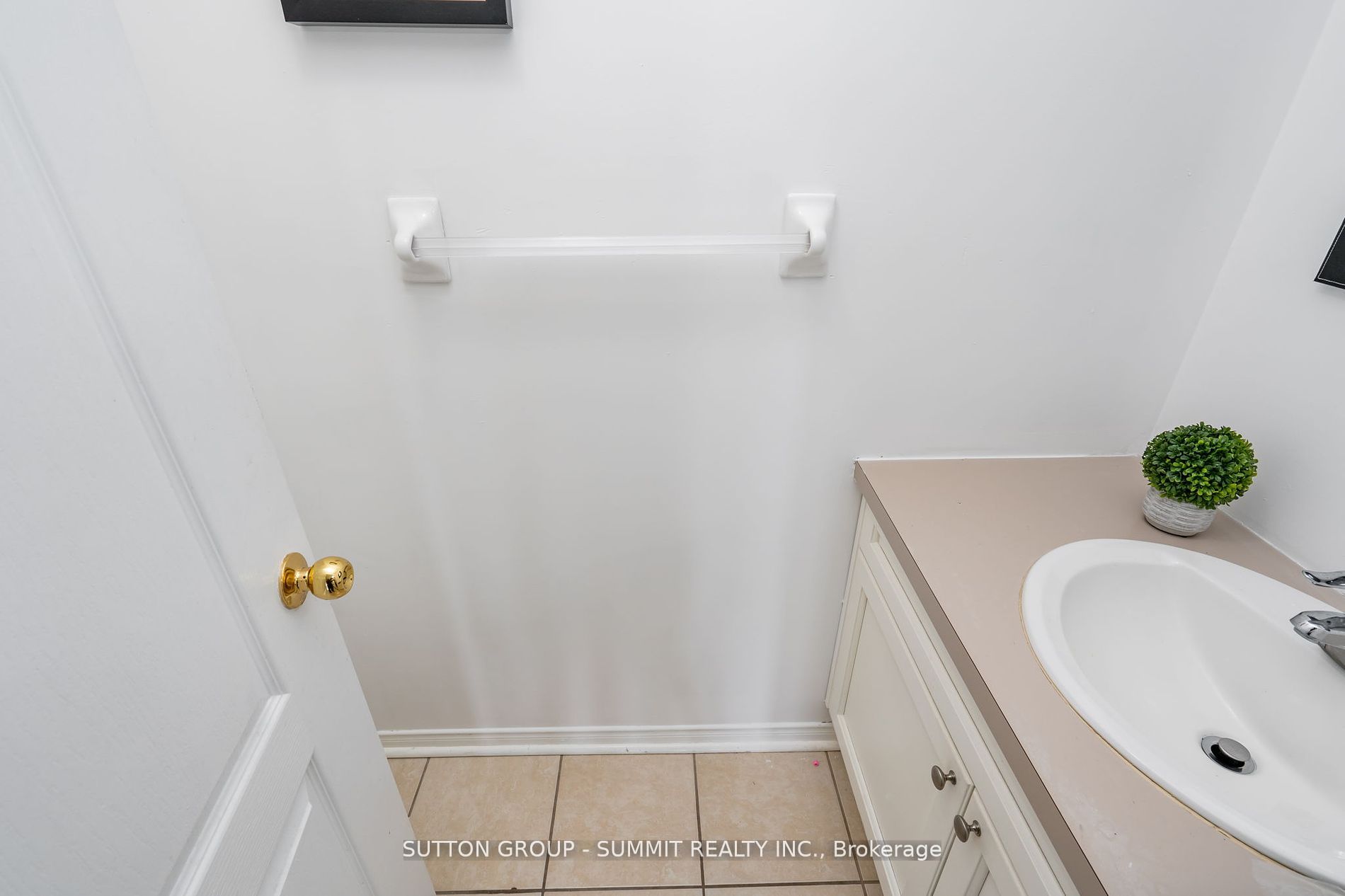 103 John Street Property Photo 7